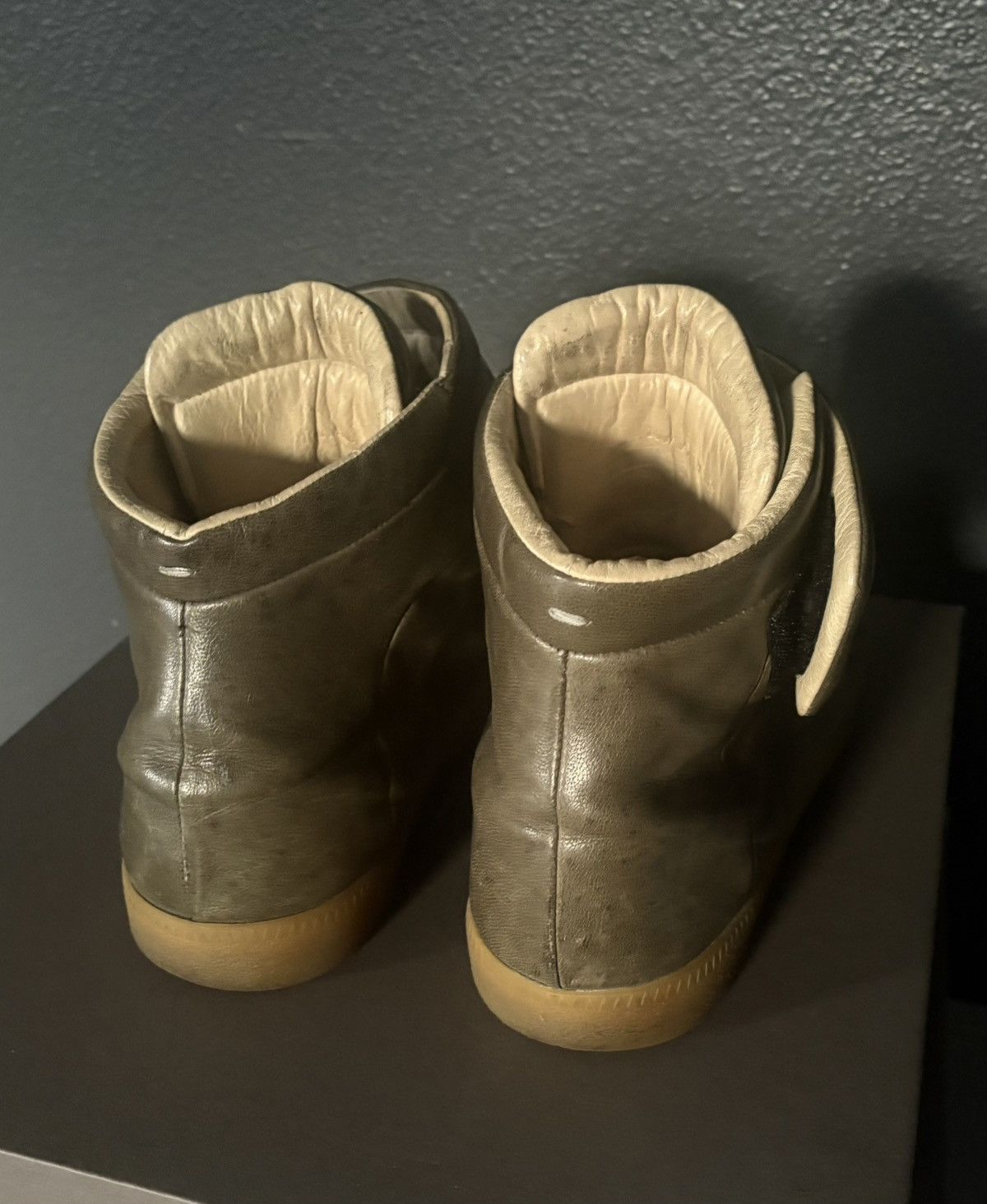 Maison Margiela Maison margiela olive future sneakers Size US 10 / EU 43 - 9 Thumbnail