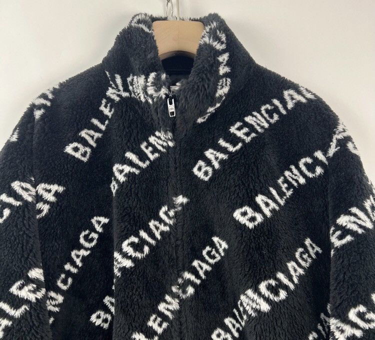 Balenciaga Balenciaga black and white bullet screen full logo teddy ja Size US XS / EU 42 / 0 - 5 Thumbnail