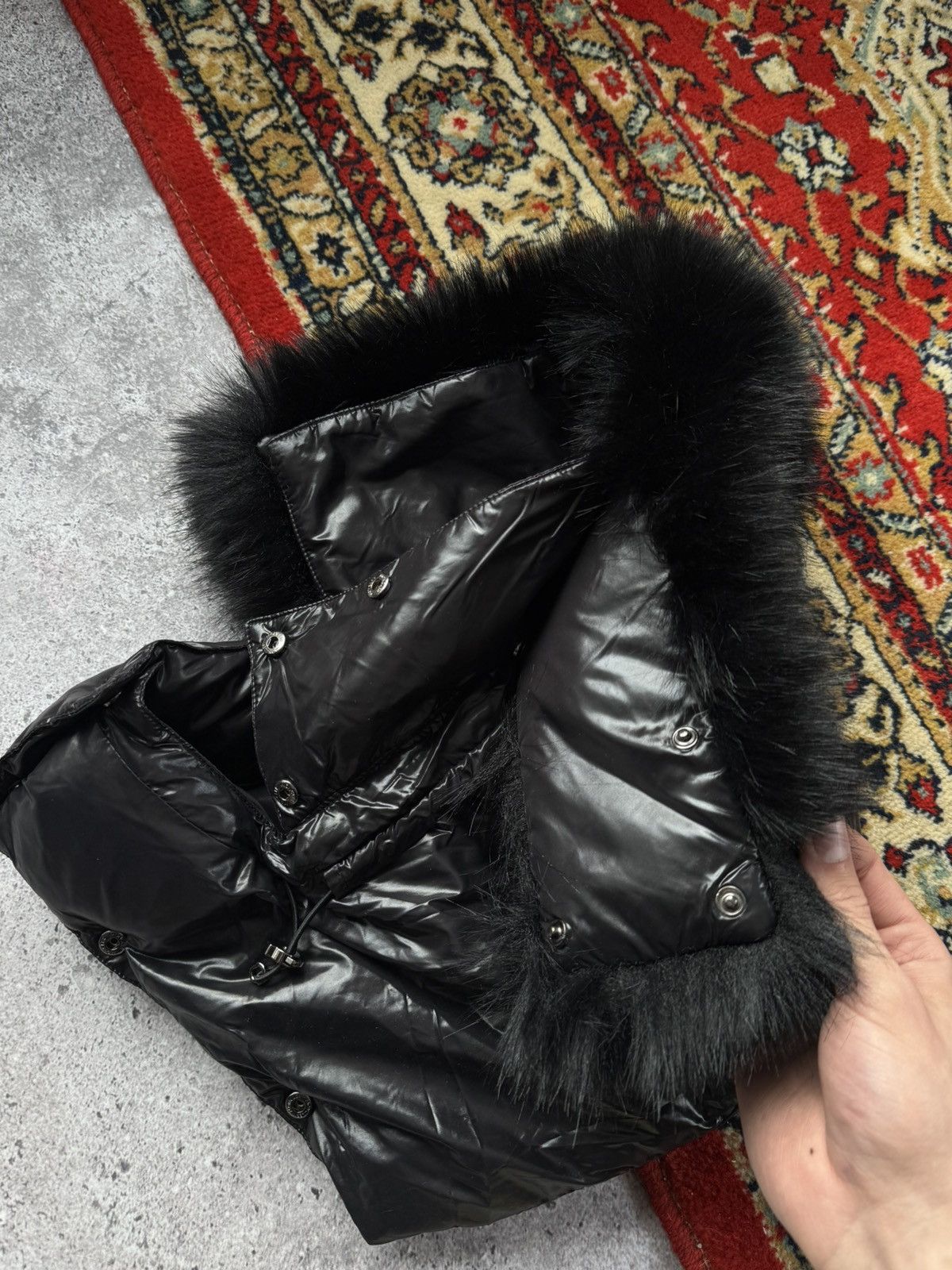 Moncler Moncler fur hood black puffer Size ONE SIZE - 9 Thumbnail