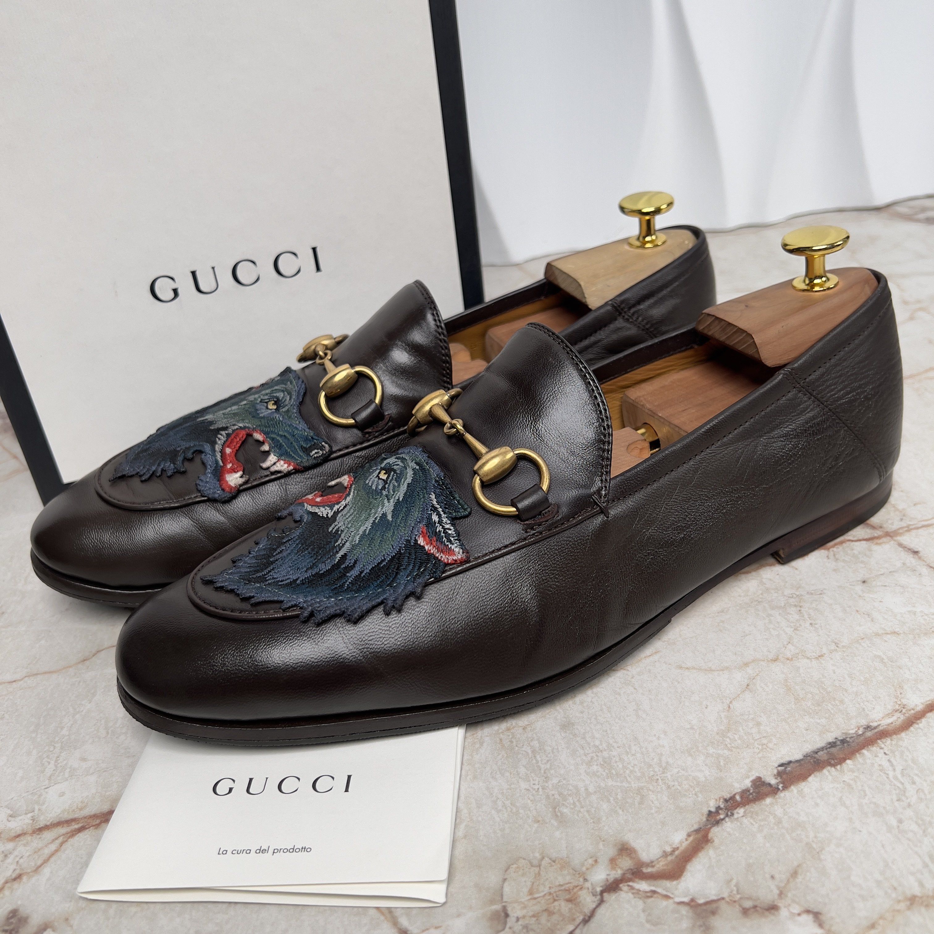 Gucci Brown Leather Horsebit Loafers with Embroidered Wolf Men\'s US 9.5 Gucci Horsebit Loafers Brown Men 8.5 Leather Dress Shoes  main image 4