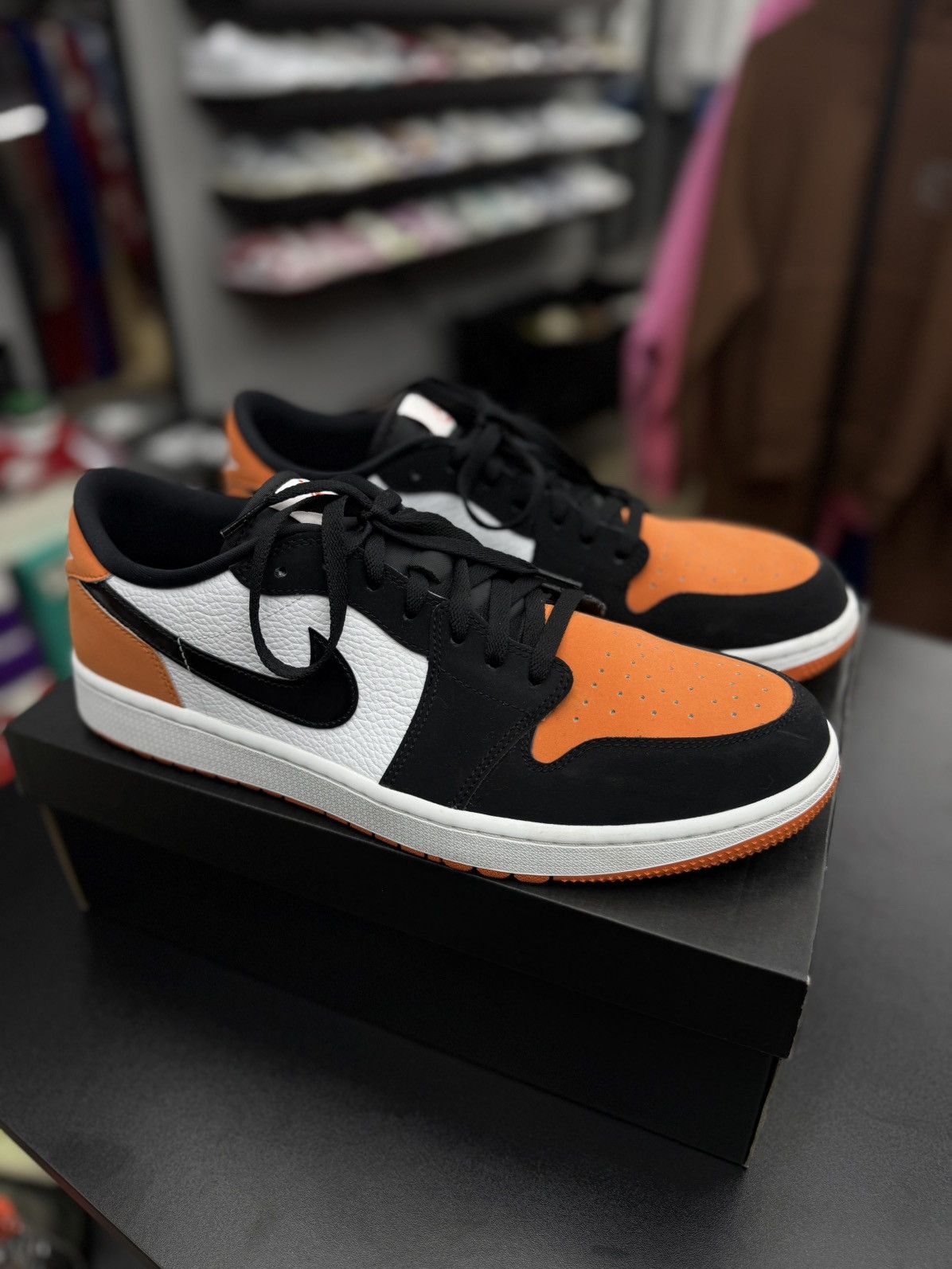 Jordan Brand × Nike Jordan 1 Low Shattered Backboard Golf Size 14 Size US 14 / EU 47 - 4 Thumbnail