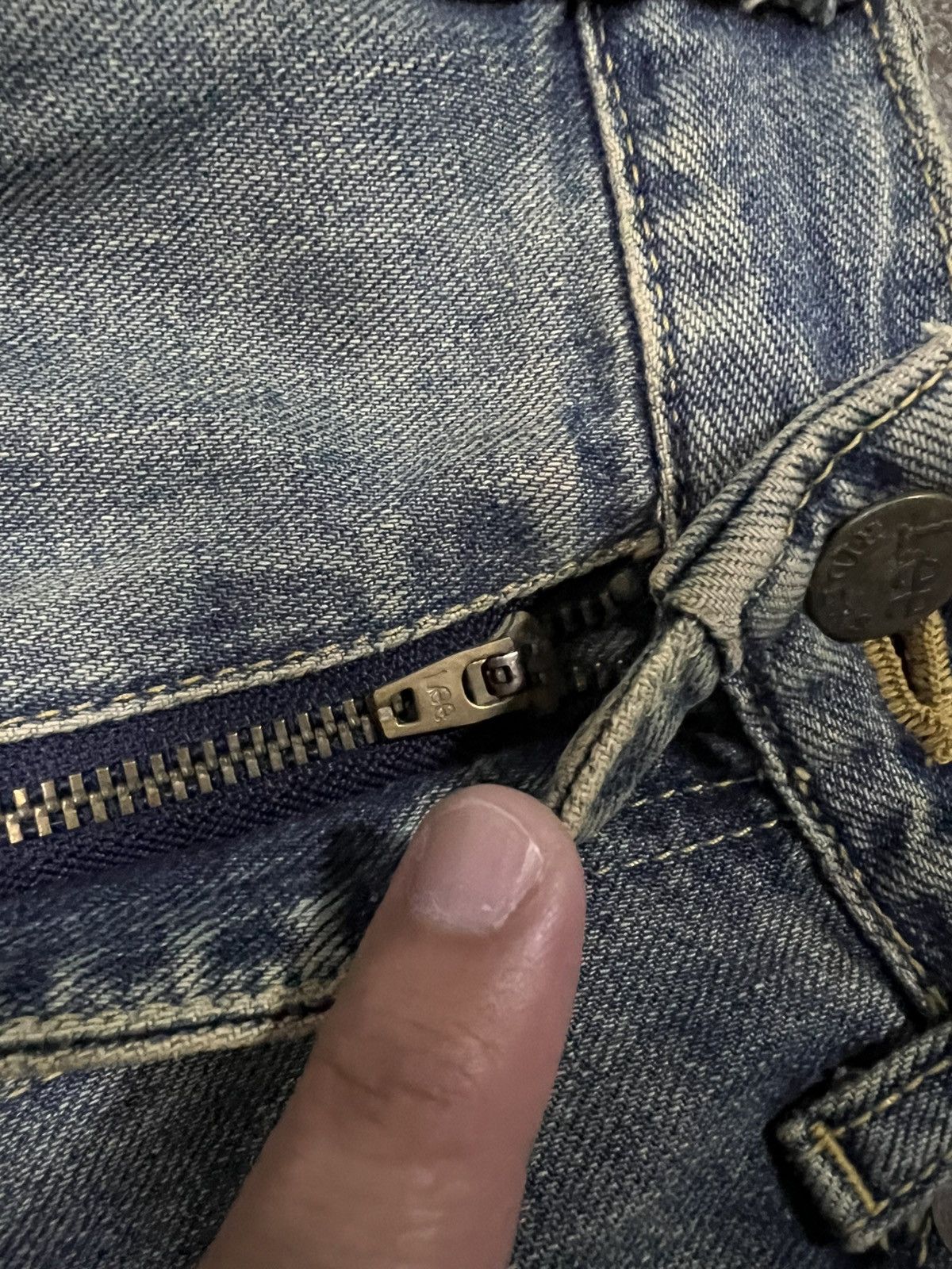 Japanese Brand LEE RIDERS DISTRESSED JEAN Size US 28 / EU 44 - 16 Thumbnail