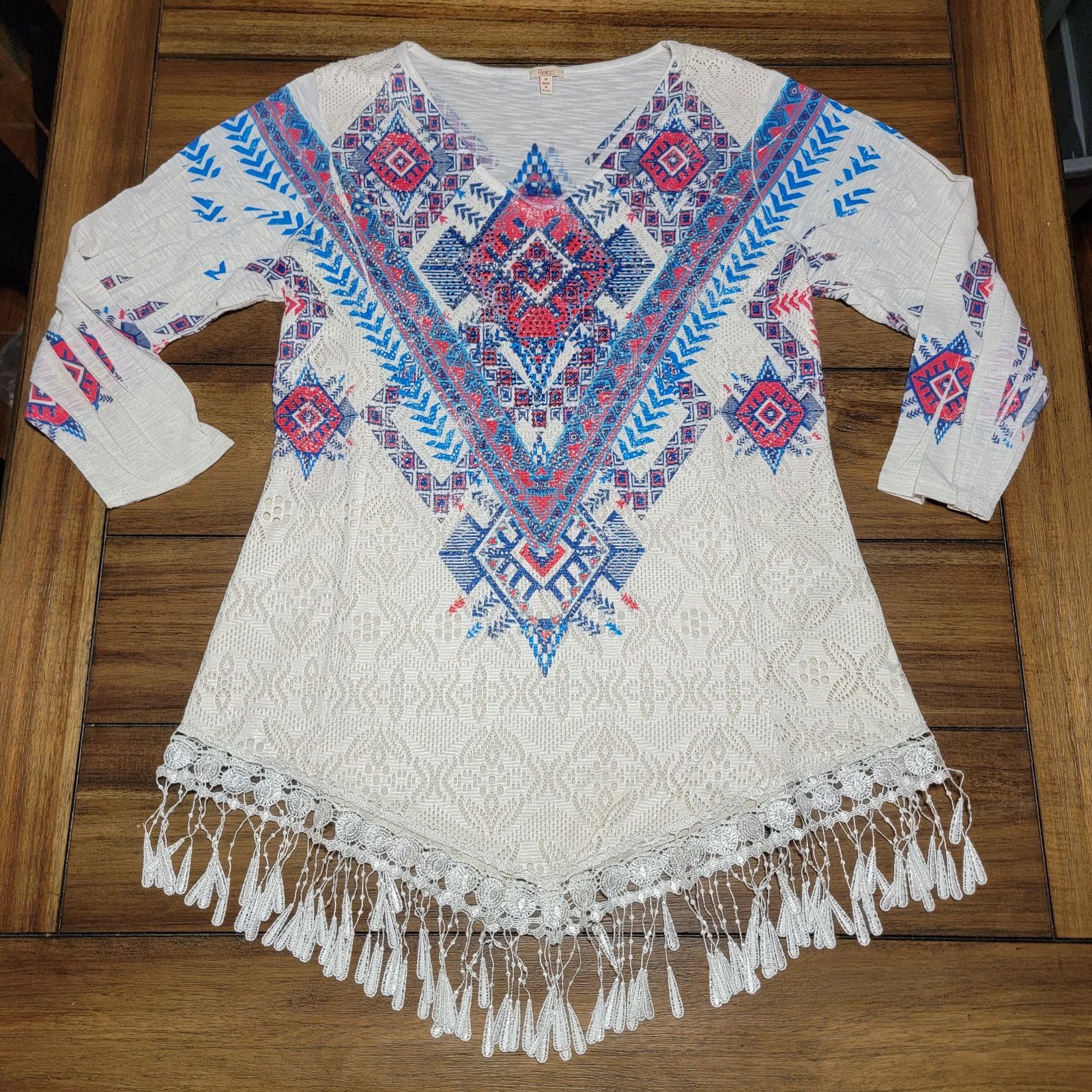 Other Reba LS White V-Neck Blouse w/ Aztec Print & Bling - Medium Size M / US 6-8 / IT 42-44 - 1 Thumbnail