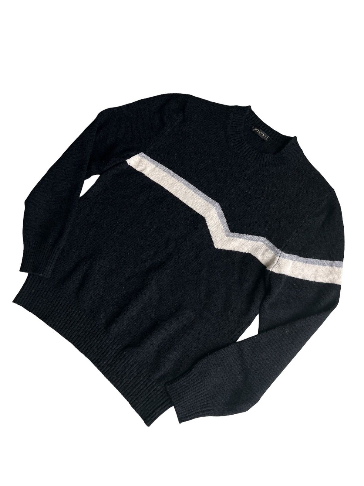 image of Cashmere Wool x Valentino Iconic V Striped Cashmere Knitted Sweater in Black/Navy (Size Medium)