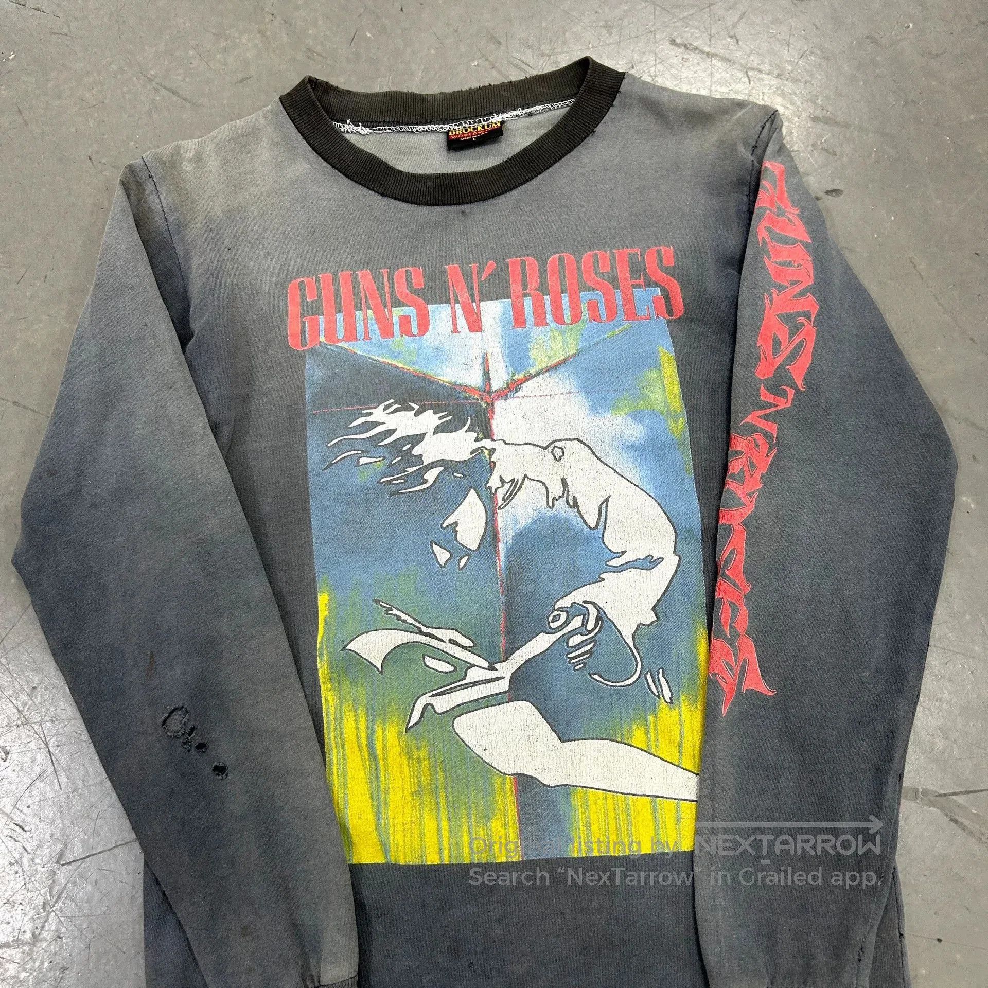 Vintage Vintage 90s Guns N Roses Tee. Size US S / EU 44-46 / 1 - 4 Thumbnail