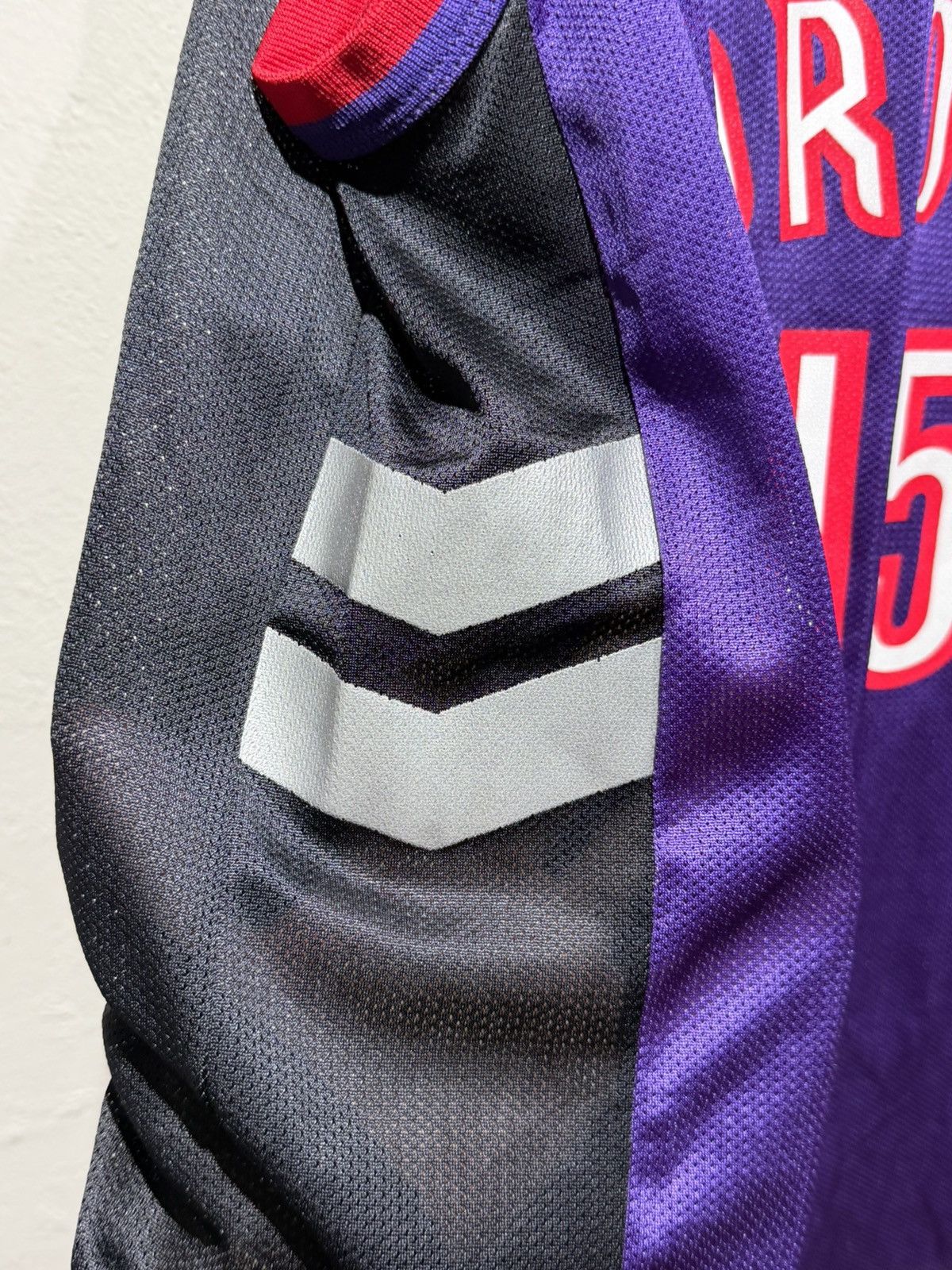 Champion Vintage Toronto Raptors Carter Jersey Size US XL / EU 56 / 4 - 7 Thumbnail