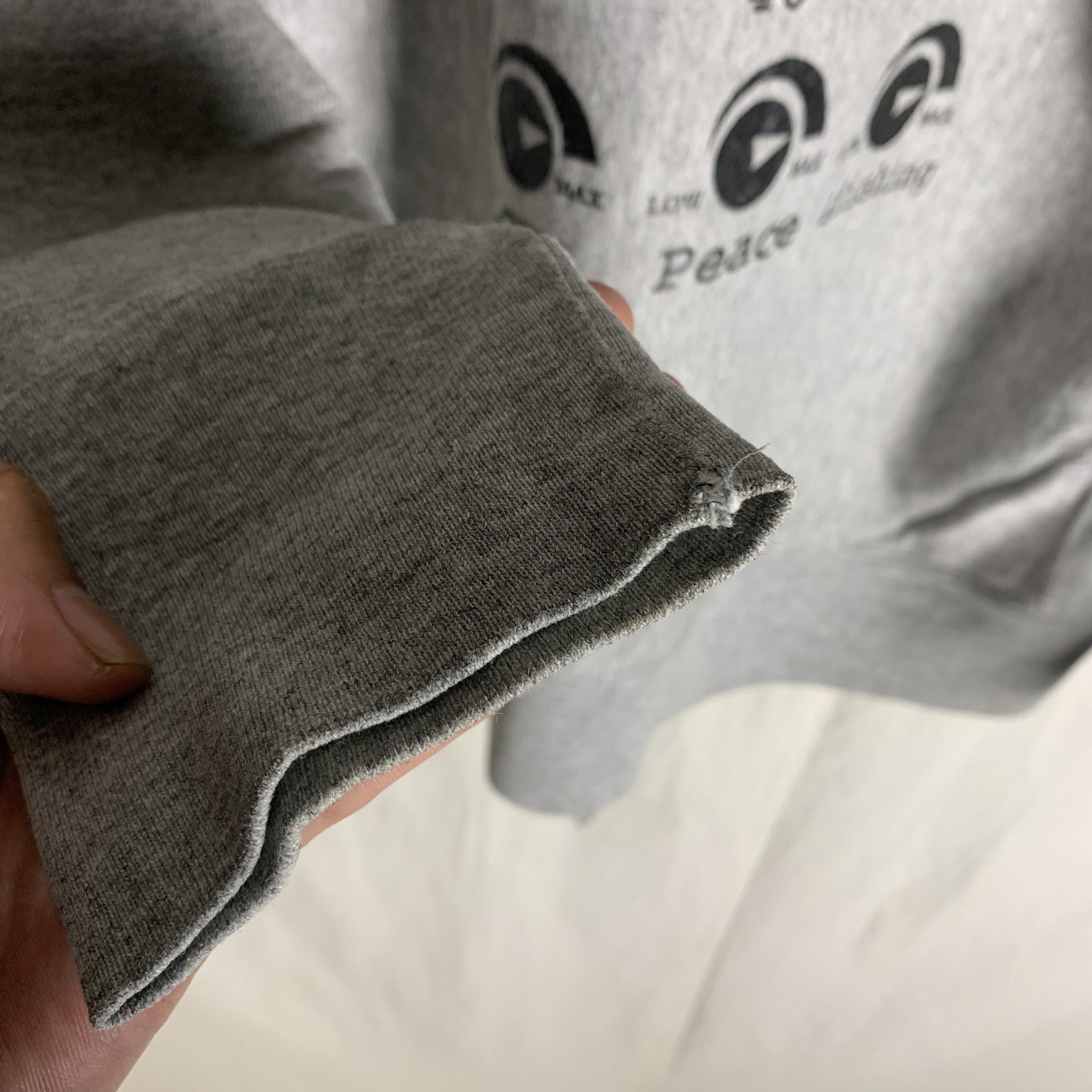 Vintage Vintage Furaido Fish Finder Sweatshirt Crewneck Size US M / EU 48-50 / 2 - 5 Thumbnail