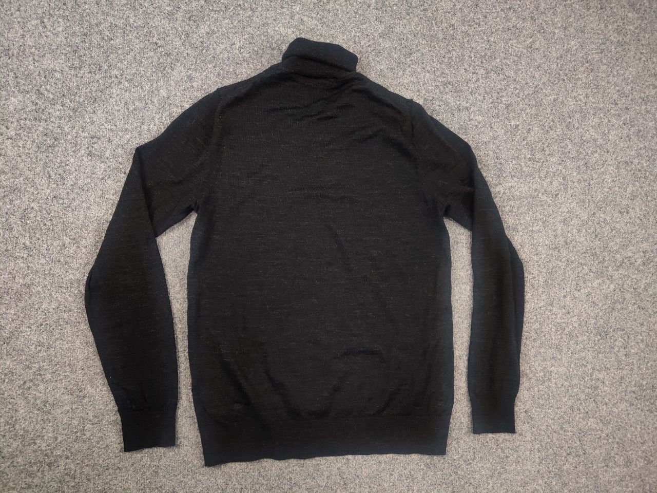 Hugo Boss Hugo Boss light wool Sweater high turtleneck collar Gray Size US M / EU 48-50 / 2 - 12 Thumbnail