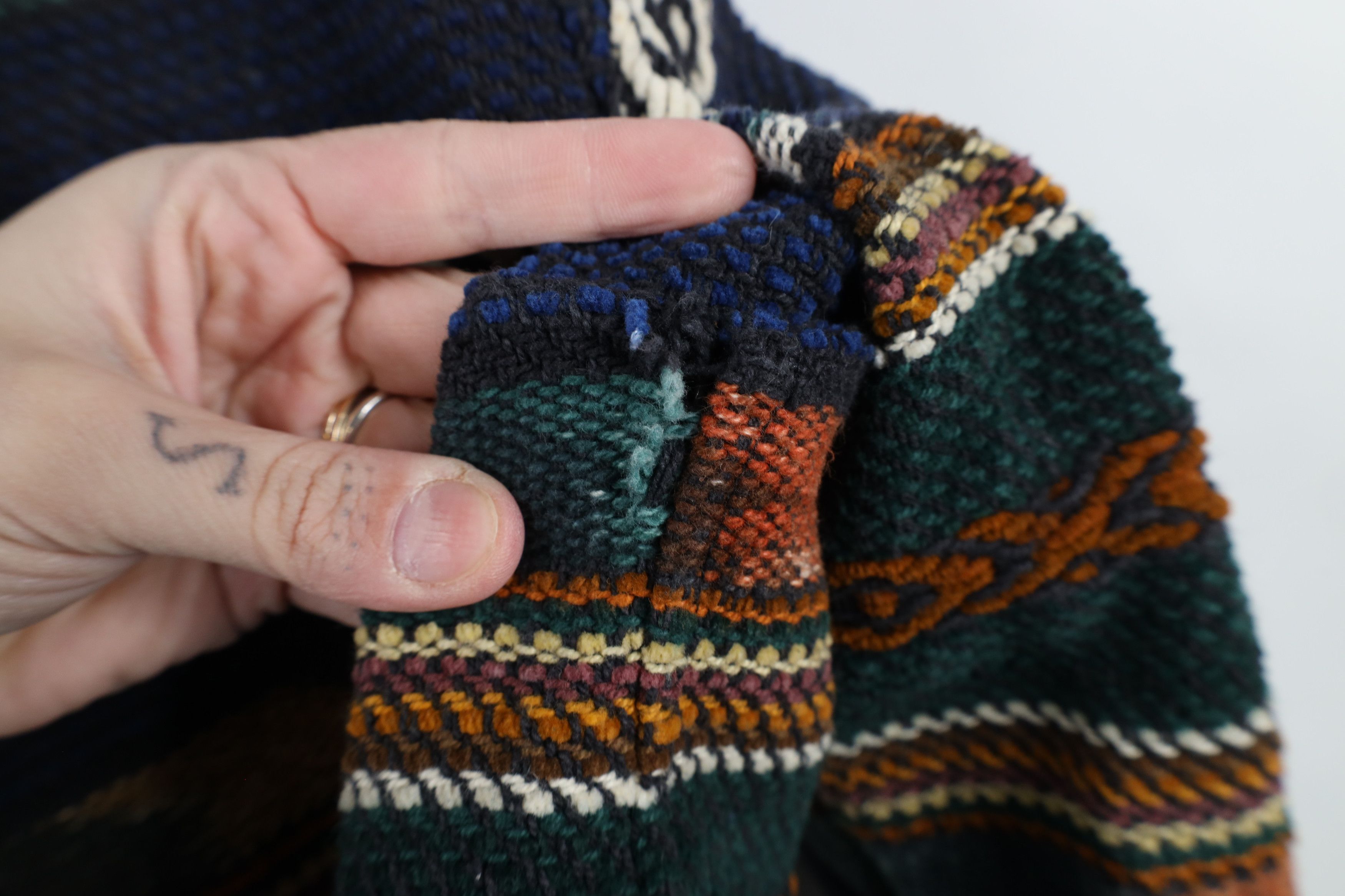 Vintage Vintage 90s Streetwear Rainbow Southwestern Tapestry Jacket Size L / US 10 / IT 46 - 6 Thumbnail