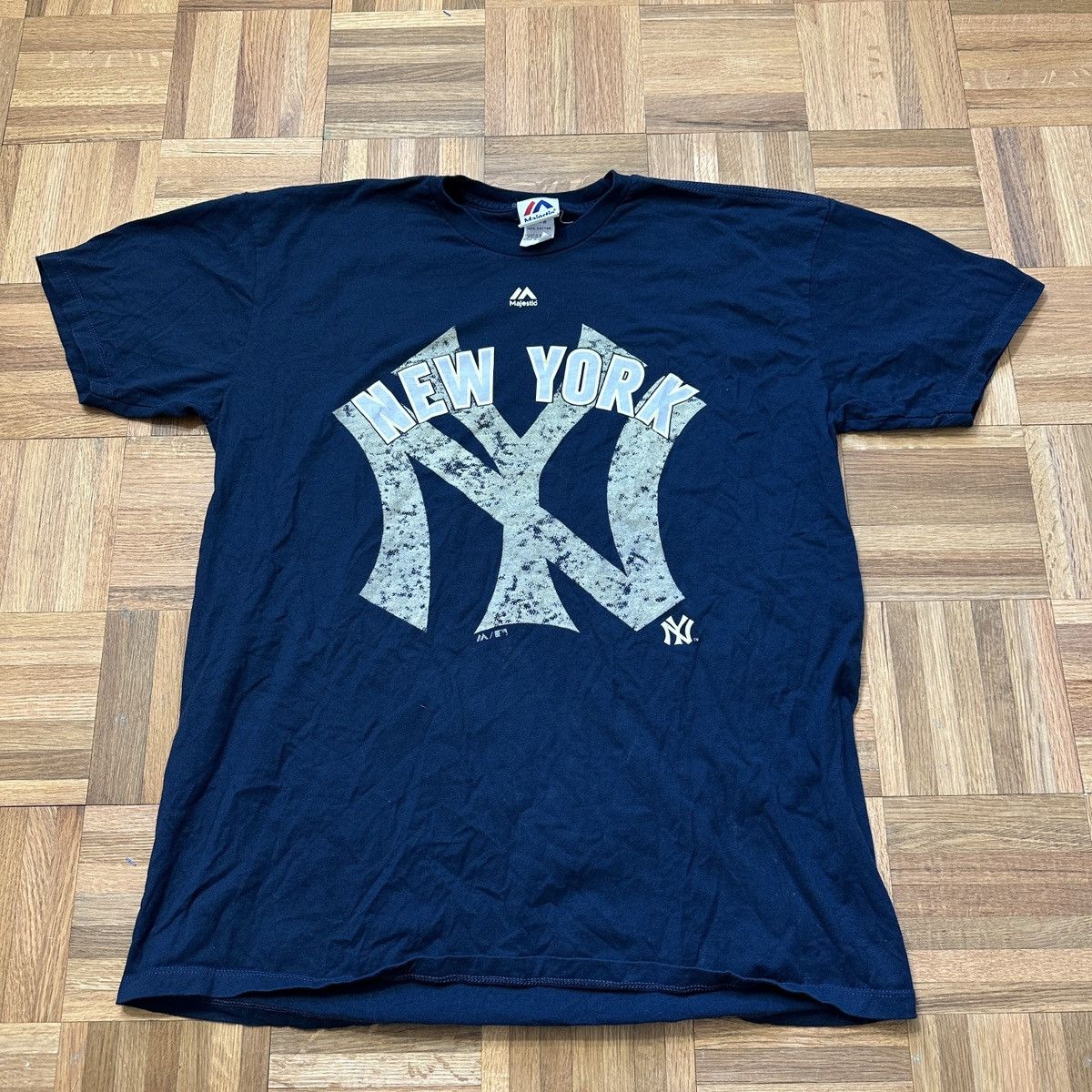 Majestic New York Yankees tee Size US XL / EU 56 / 4 - 1 Thumbnail