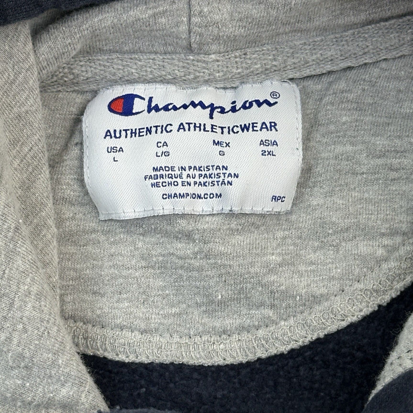 Champion Champion Hoodie Mens Large Navy Embroidered Logo Pullover Size US L / EU 52-54 / 3 - 5 Thumbnail