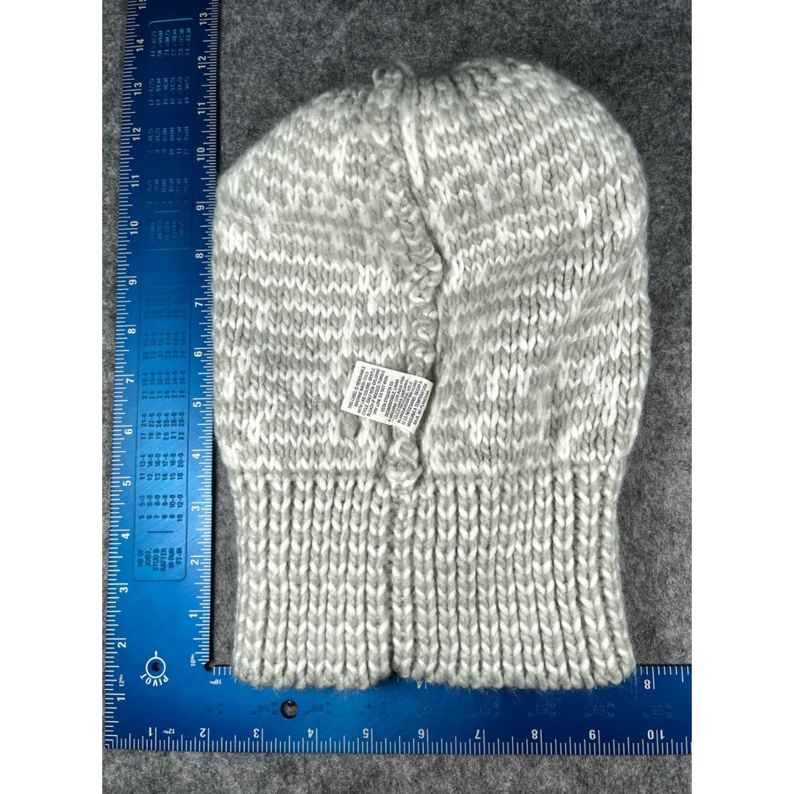 Vintage Target Beanie Knit One Size Adult Hray White 100% Acrylic Gray Beanie Outdoor Ski Adjustable Lined Womens Size ONE SIZE - 6 Thumbnail