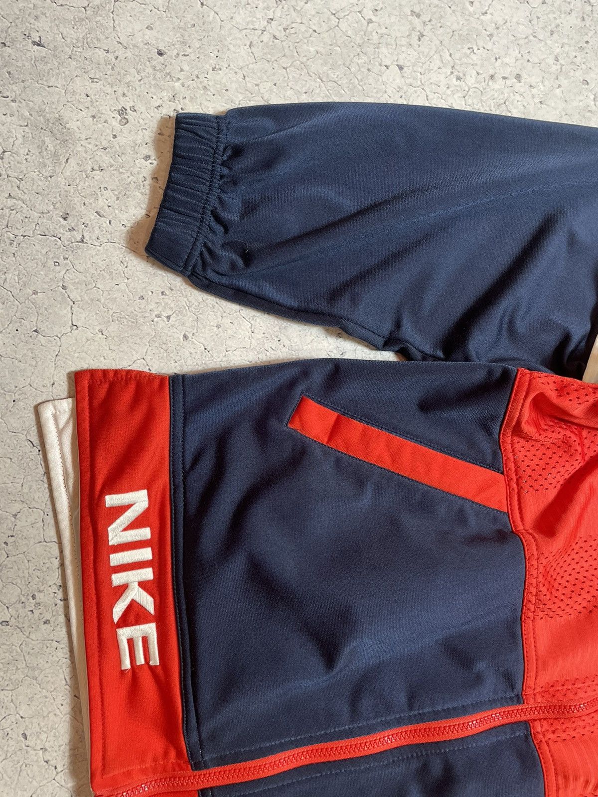 Nike Vintage 90's Track Jacket Nike Big Swoosh Full Zip Retro Y2K Size US M / EU 48-50 / 2 - 3 Thumbnail