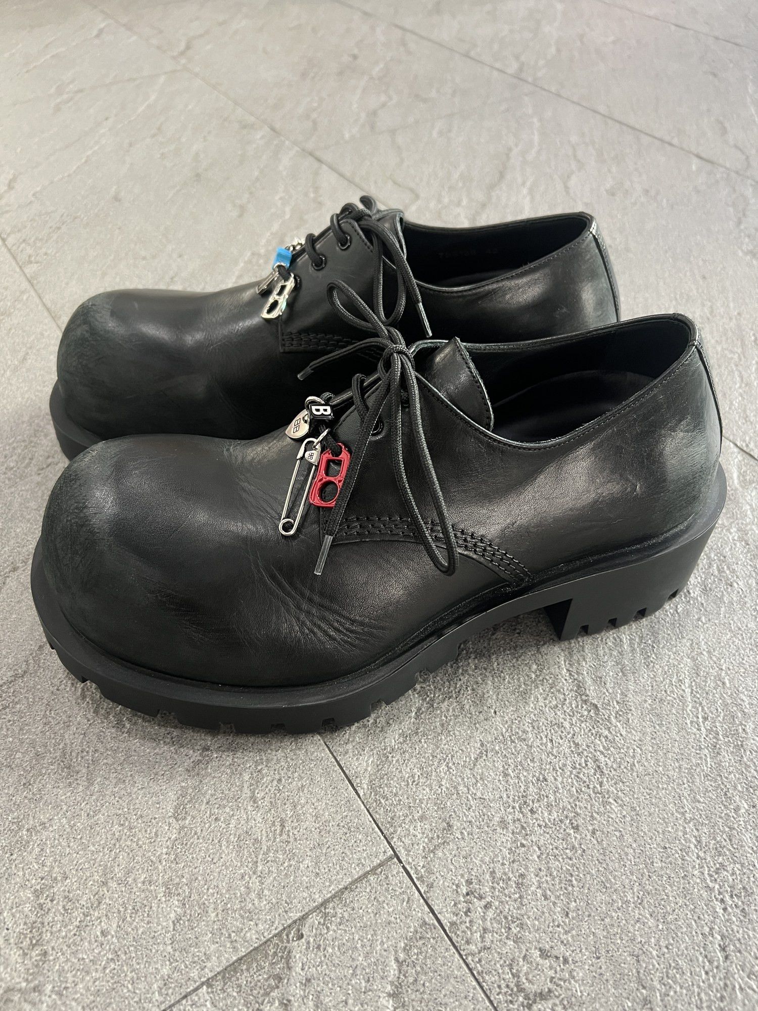 Balenciaga Balenciaga Sergent Derby shoes | Grailed