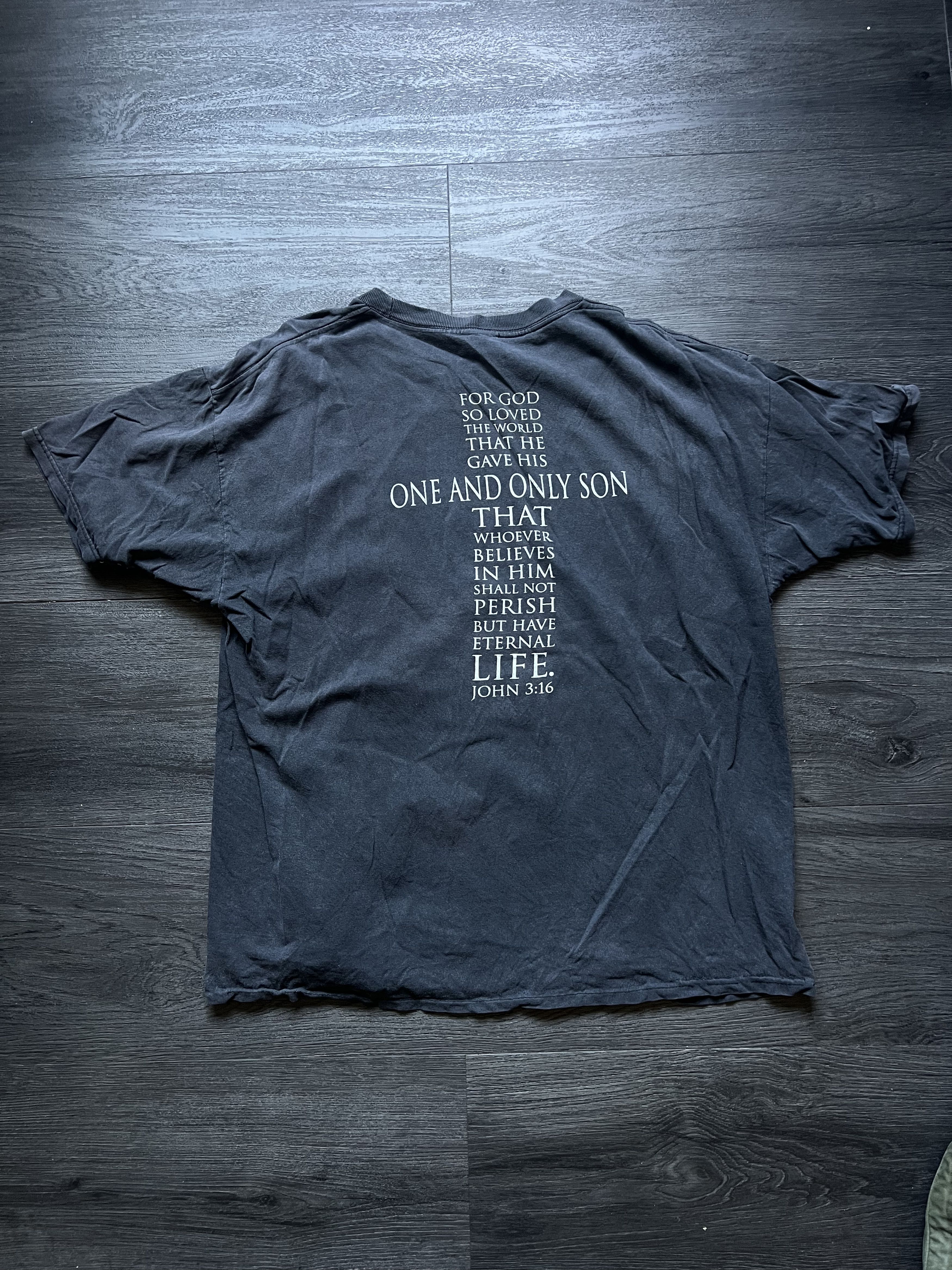 Other Vintage Church shirt Size US XL / EU 56 / 4 - 2 Thumbnail