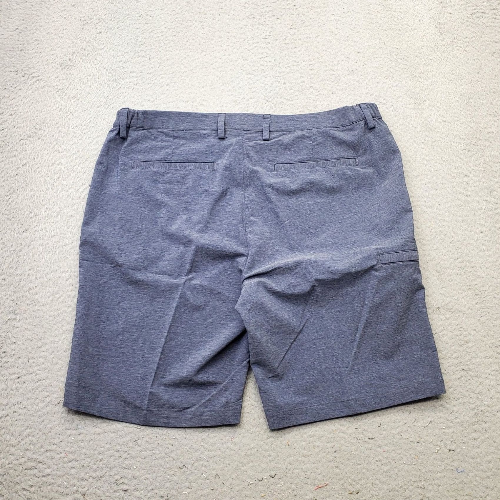 Vintage Greg Norman Golf Performance Shorts Mens 38 Blue Regular Fit Flat Front Stretch Shirt Size US 38 / EU 54 - 2 Thumbnail