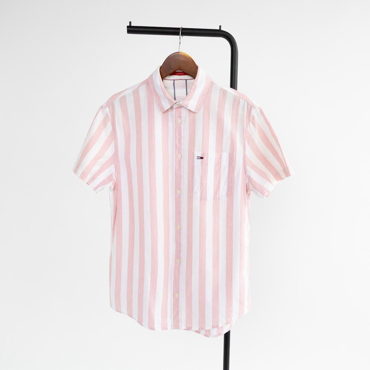 Tommy Hilfiger Tommy Hilfiger Mens Striped Shirt Cotton Linen Button Up Size US M / EU 48-50 / 2 - 1 Thumbnail