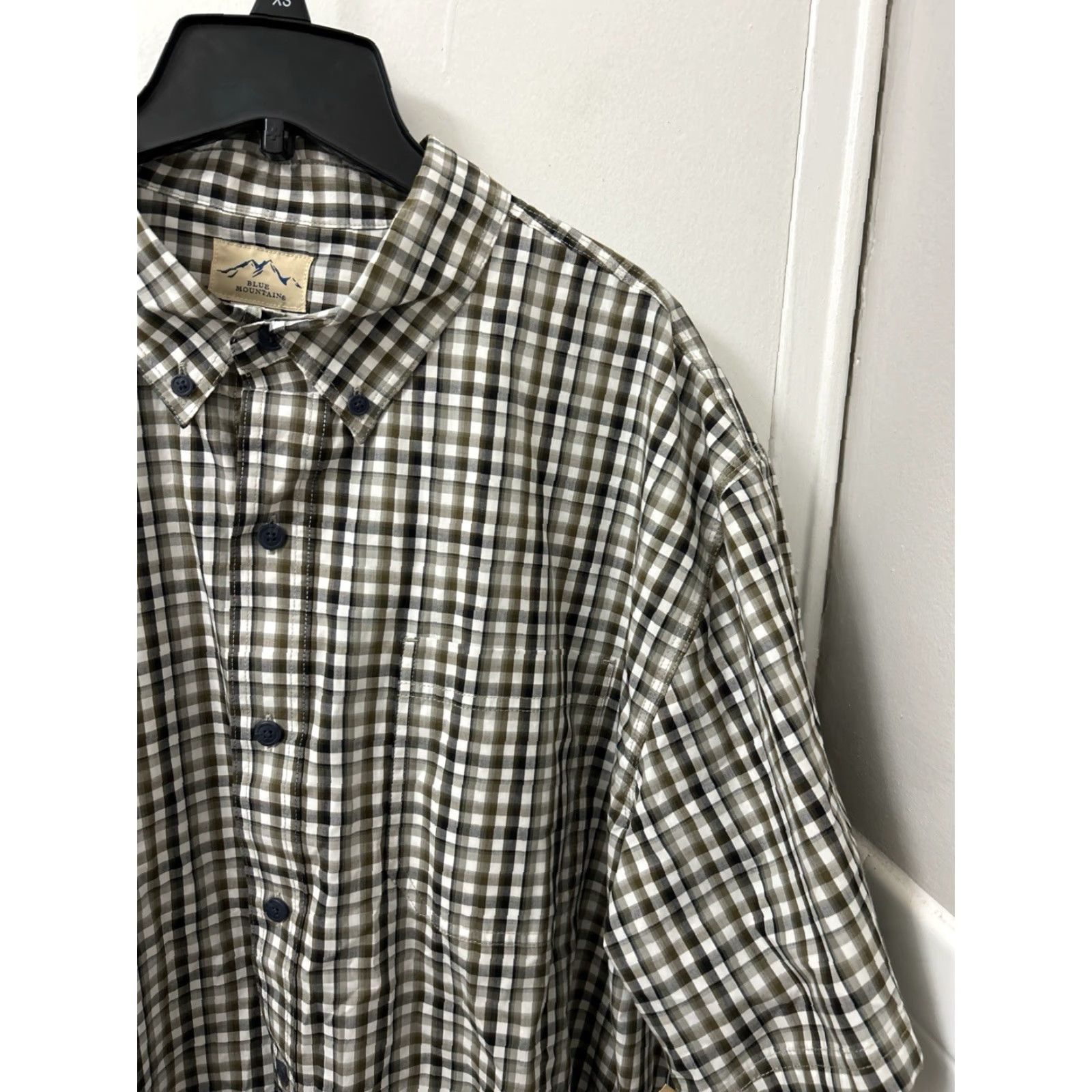 The Mountain Blue Mountain Shirt Mens 2XL Green Oxford Plaid Short Sleeve Button-Down Collar Pocket Cotton Size US XXL / EU 58 / 5 - 7 Thumbnail
