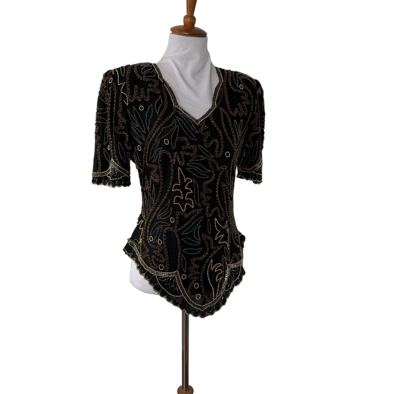 Vintage Vintage Lawrence Kazar Silk Sequin Blouse Cocktail Top M Size M / US 6-8 / IT 42-44 - 7 Thumbnail