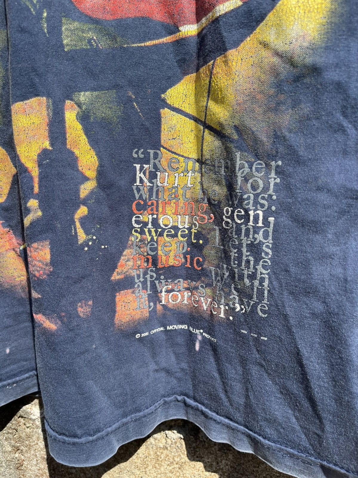 Nirvana Vintage kurt cobain nirvana band moving blue 2001 Size US S / EU 44-46 / 1 - 4 Thumbnail