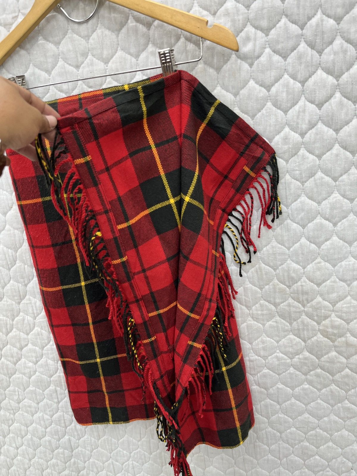 JW Anderson × Uniqlo 🔥🔥🔥STEALS JW ANDERSON X UNIQLO TARTAN SKIRTS Size 24" / US 00 / IT 34 - 5 Thumbnail
