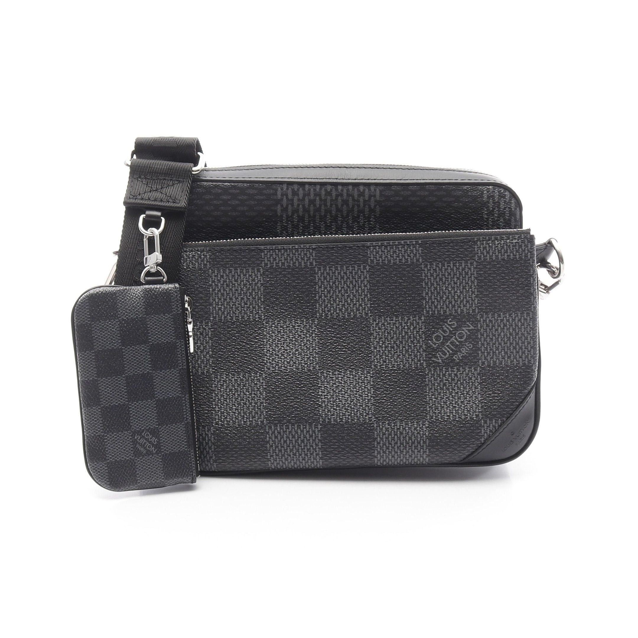 Louis Vuitton Louis Vuitton Trio Messenger Damier Graphite Shoulder Bag Leather Black Size ONE SIZE - 1 Thumbnail