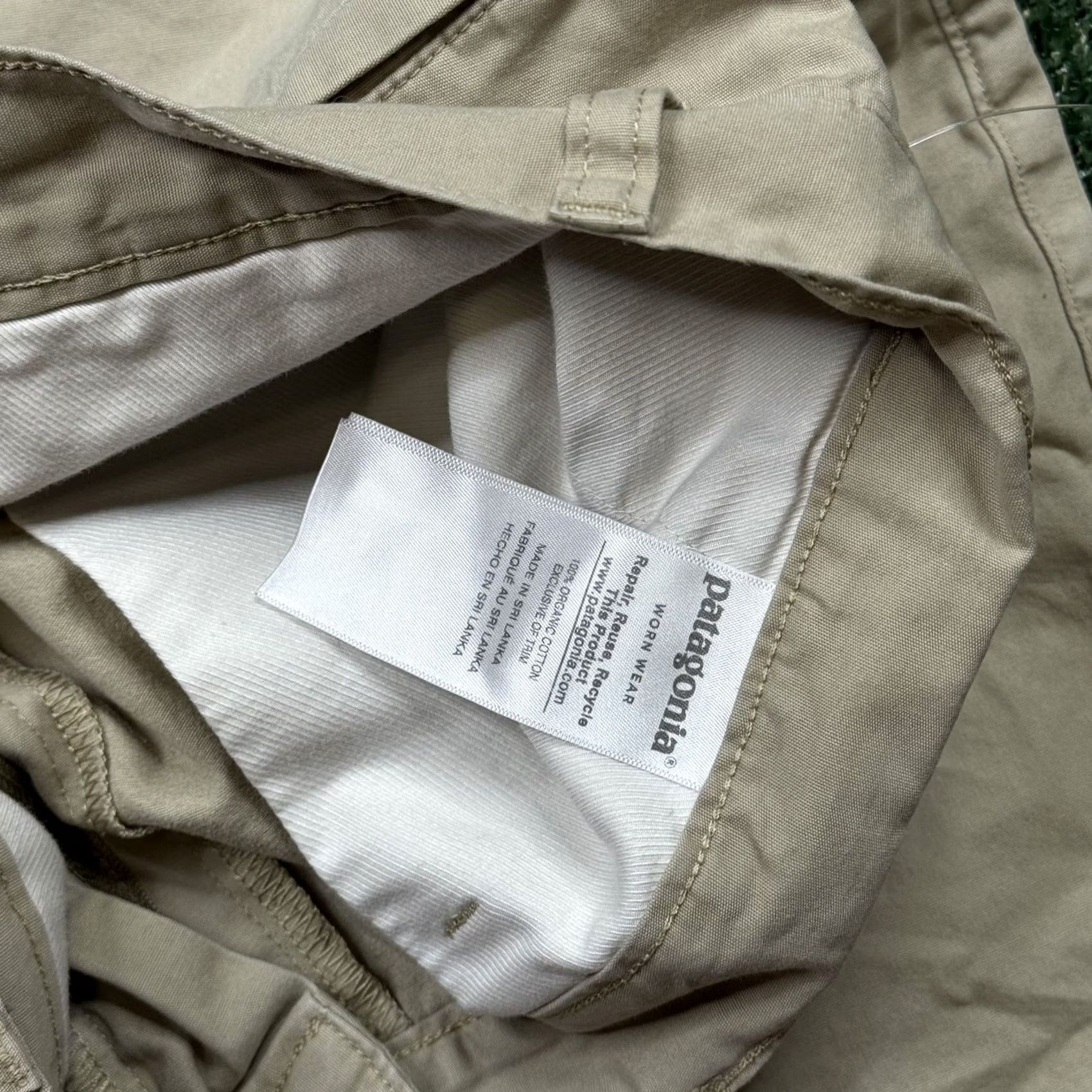 Patagonia Patagonia Shorts Chino Brown Regular Mens 35 Outdoor Lightweight Pockets Summer Fall Thin/Medium Wash Cotton Slim? Size US 35 - 6 Thumbnail