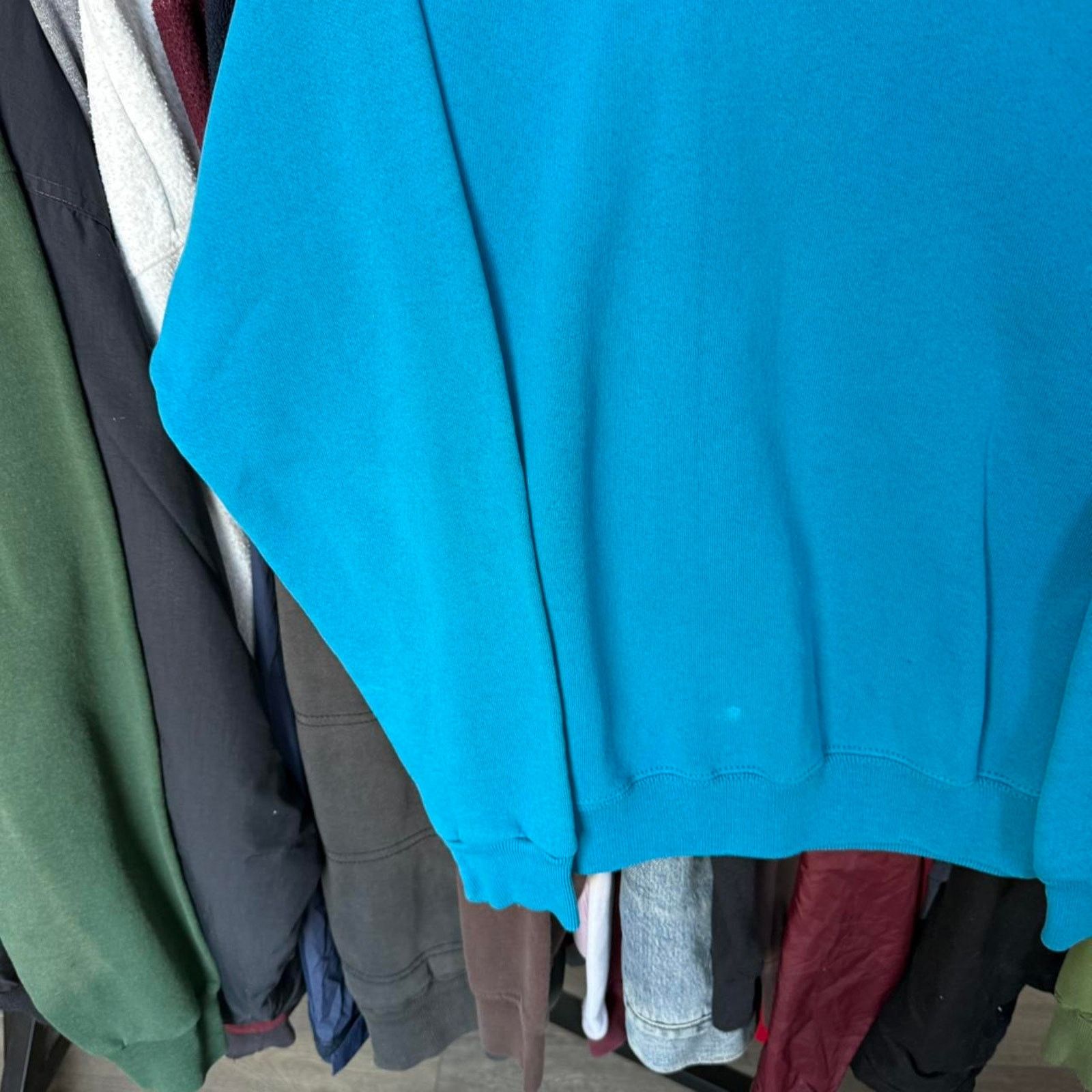 Other Vintage 90s Cheetah Blue Blank Sweatshirt Size US M / EU 48-50 / 2 - 4 Thumbnail