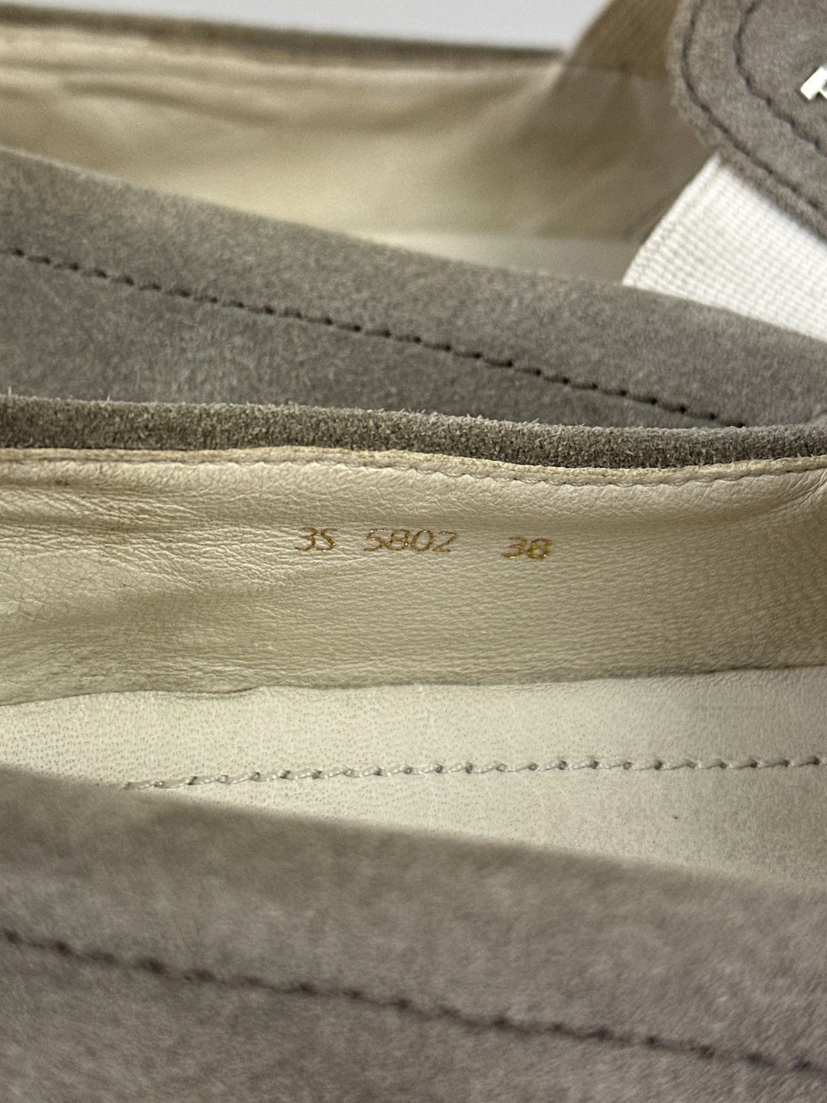 Prada Prada Women’s Suede Slip On Logo Shoes Loafers Moccasins Size US 7.5 / IT 37.5 - 13 Thumbnail