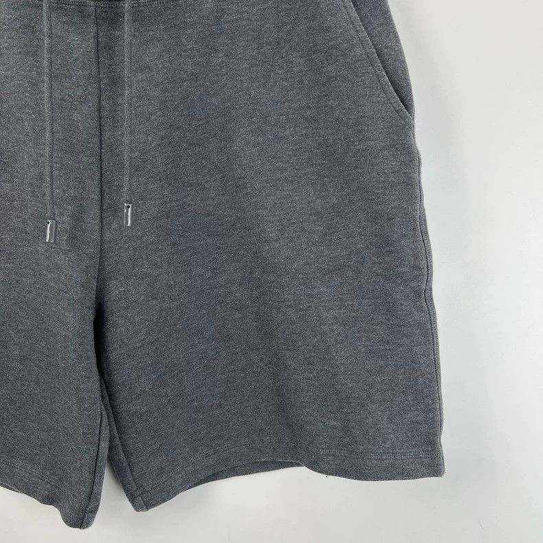 Louis Vuitton Louis Vuitton size xxl Gray Label Instruction shorts Size US 32 / EU 48 - 6 Thumbnail
