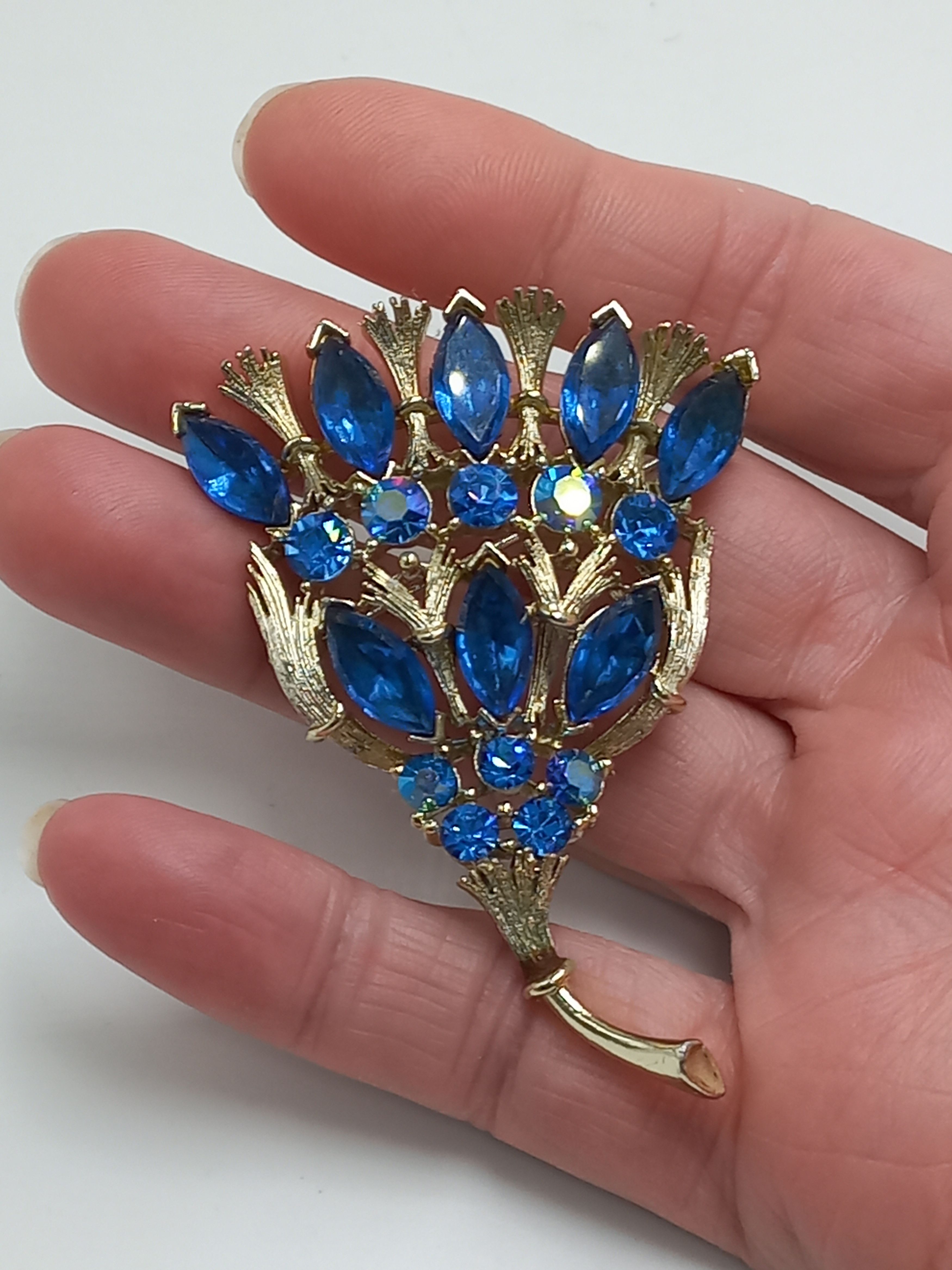 Other Vtg Lisner Sapphire Blue Rhinestone Gold Tone Crown Brooch Size ONE SIZE - 3 Thumbnail