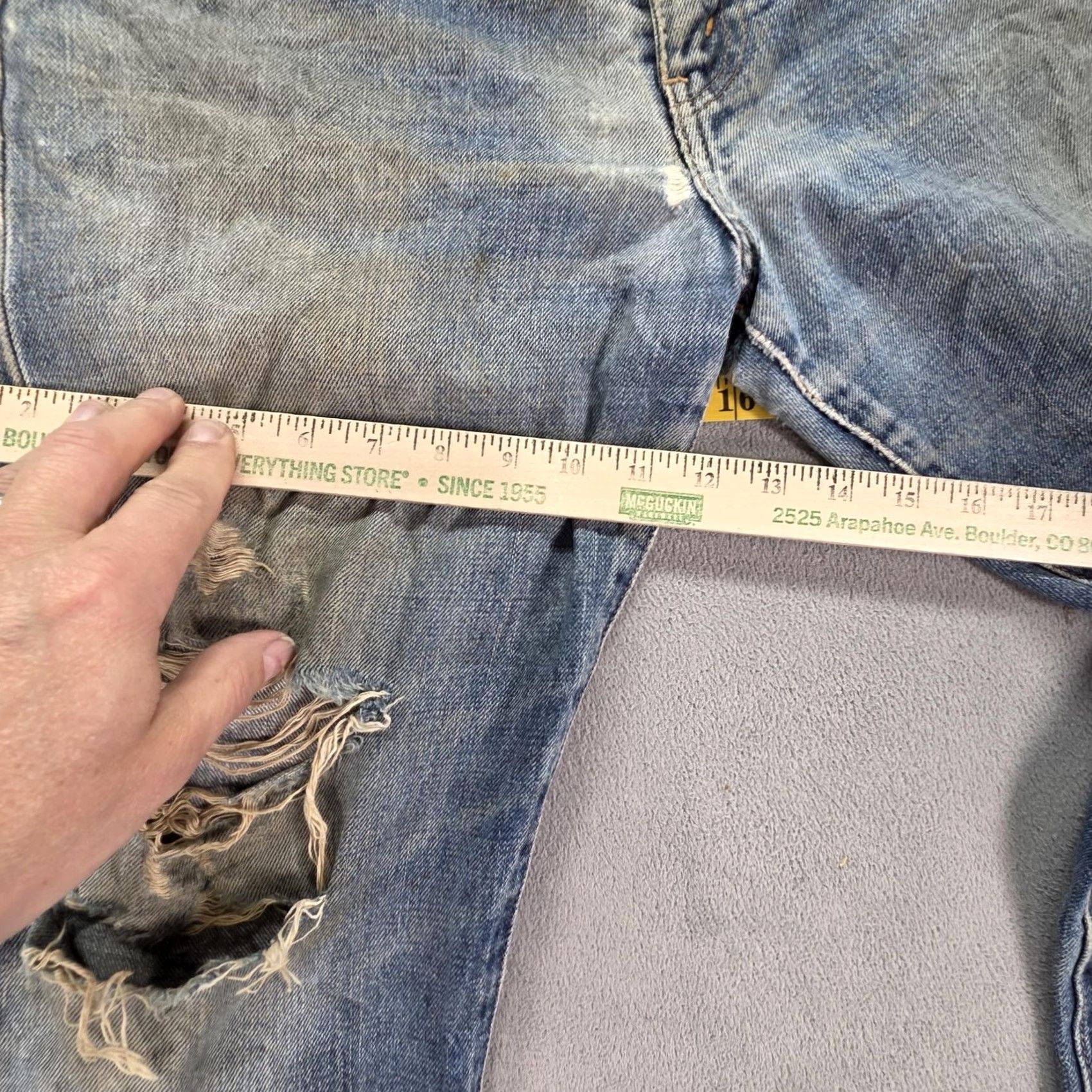Levi's VTG Levis 501 Jeans Mens Blue Distressed Selvedge Japan 31x30 Denim Cotton Zip Straight Size US 31 - 6 Thumbnail