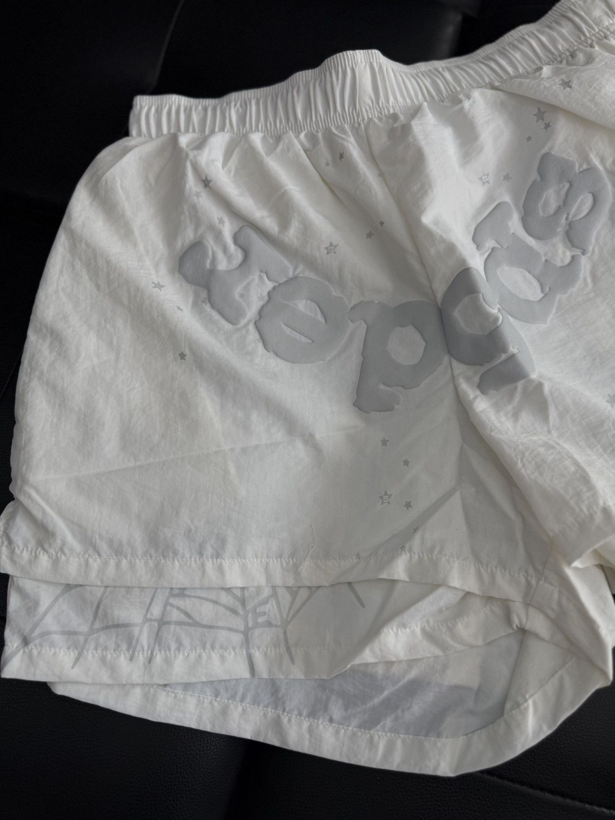 Sp5der Sp5der White Web Shorts Size (M) Brand New Size US 30 / EU 46 - 2 Thumbnail