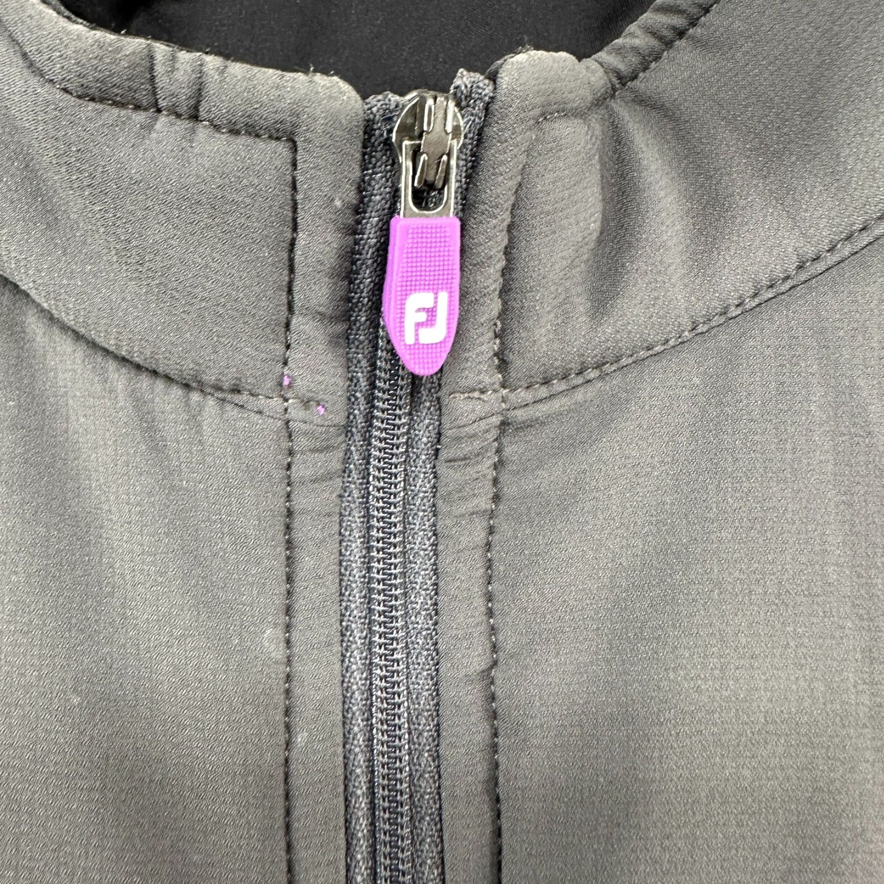 Footjoy FootJoy Vest Womens Small Gray Purple Puffer Quilted Lightweight Polyester Logo Zip Mid-Length Solid Outdoors Classic Insulated Size S / US 4 / IT 40 - 3 Thumbnail