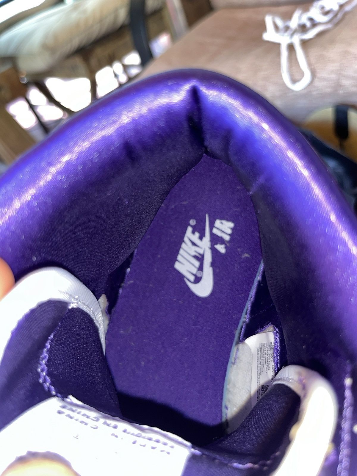 Jordan Brand Air Jordan 1 High OG Court Purple Size US 8 / EU 41 - 8 Thumbnail