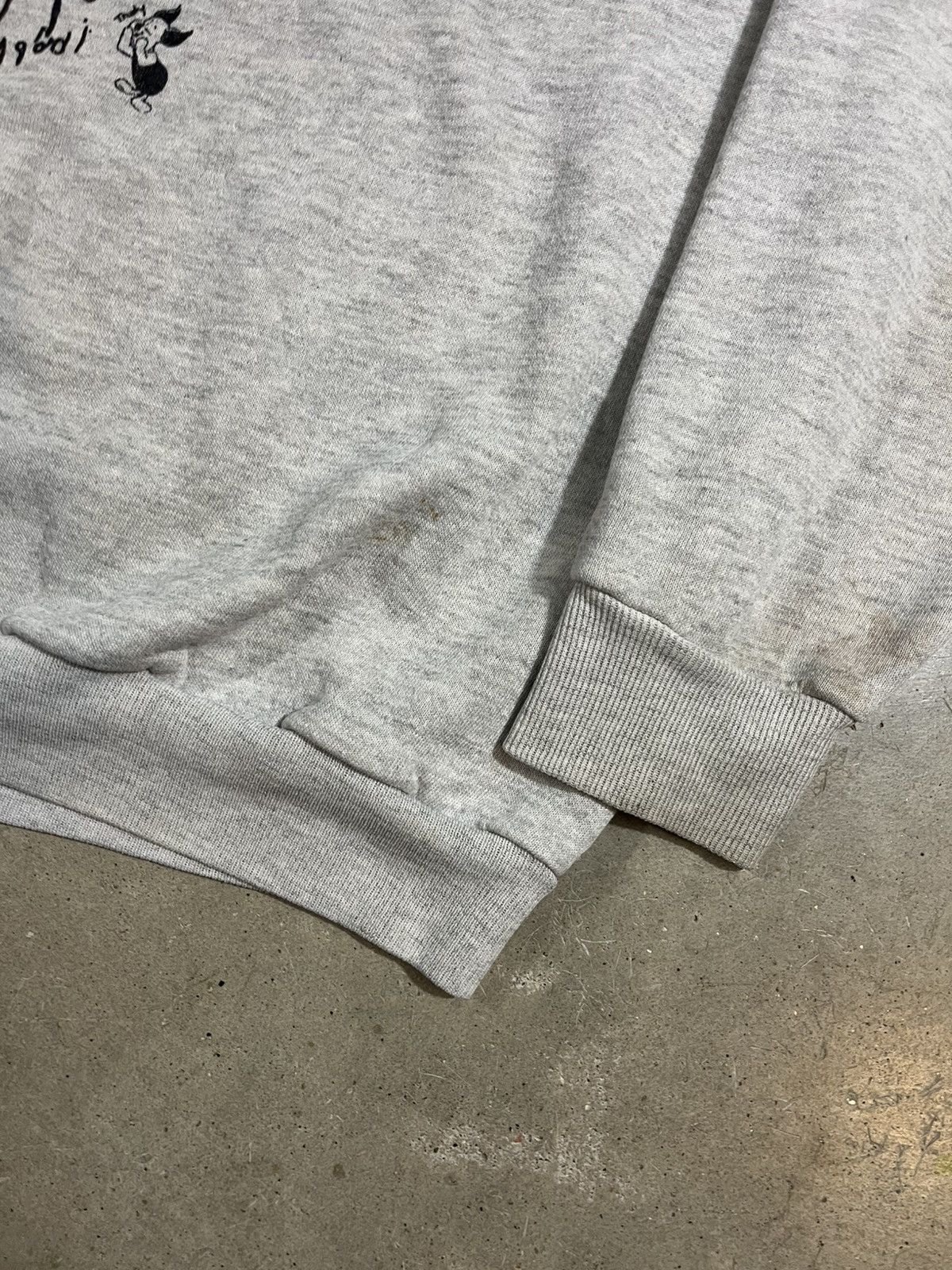 Vintage Vintage 90s Childrens Art Crewneck Sweatshirt Heather Gray Size US XL / EU 56 / 4 - 5 Thumbnail