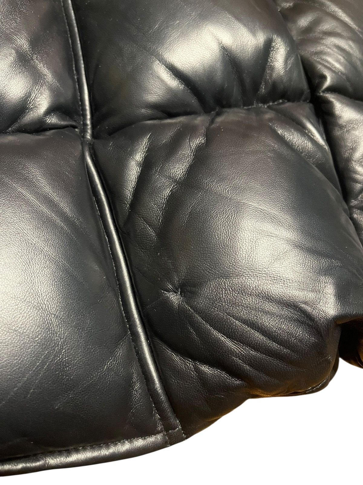 Givenchy Givenchy AW21 Runway Lambskin Leather Puffer Vest Look 5 Size US L / EU 52-54 / 3 - 20 Thumbnail