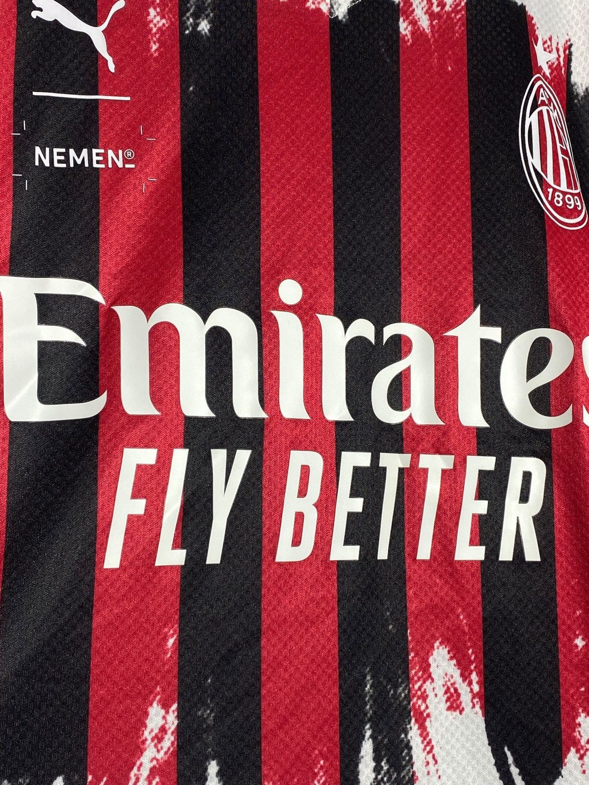 Puma 🔥 AC MILAN X NEMEN PUMA JERSEY ULTRA RARE DRIPPING HEAT Size US XS / EU 42 / 0 - 4 Thumbnail
