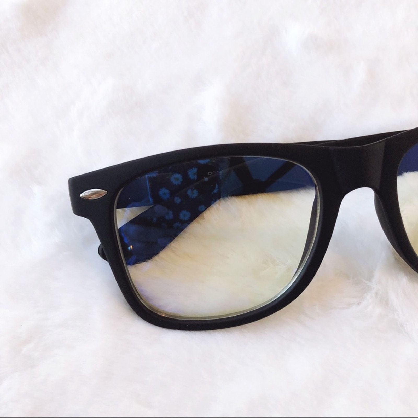 Other Alice Matte Black Rectangle Blue Light Glasses Size ONE SIZE - 2 Thumbnail