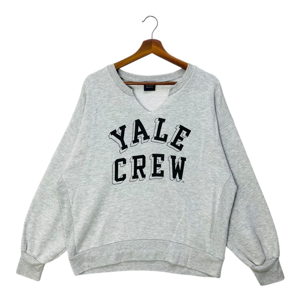 Other Yale University Crew Sweatshirt Big Spellout Jumper Size F Size US L / EU 52-54 / 3 - 1 Thumbnail