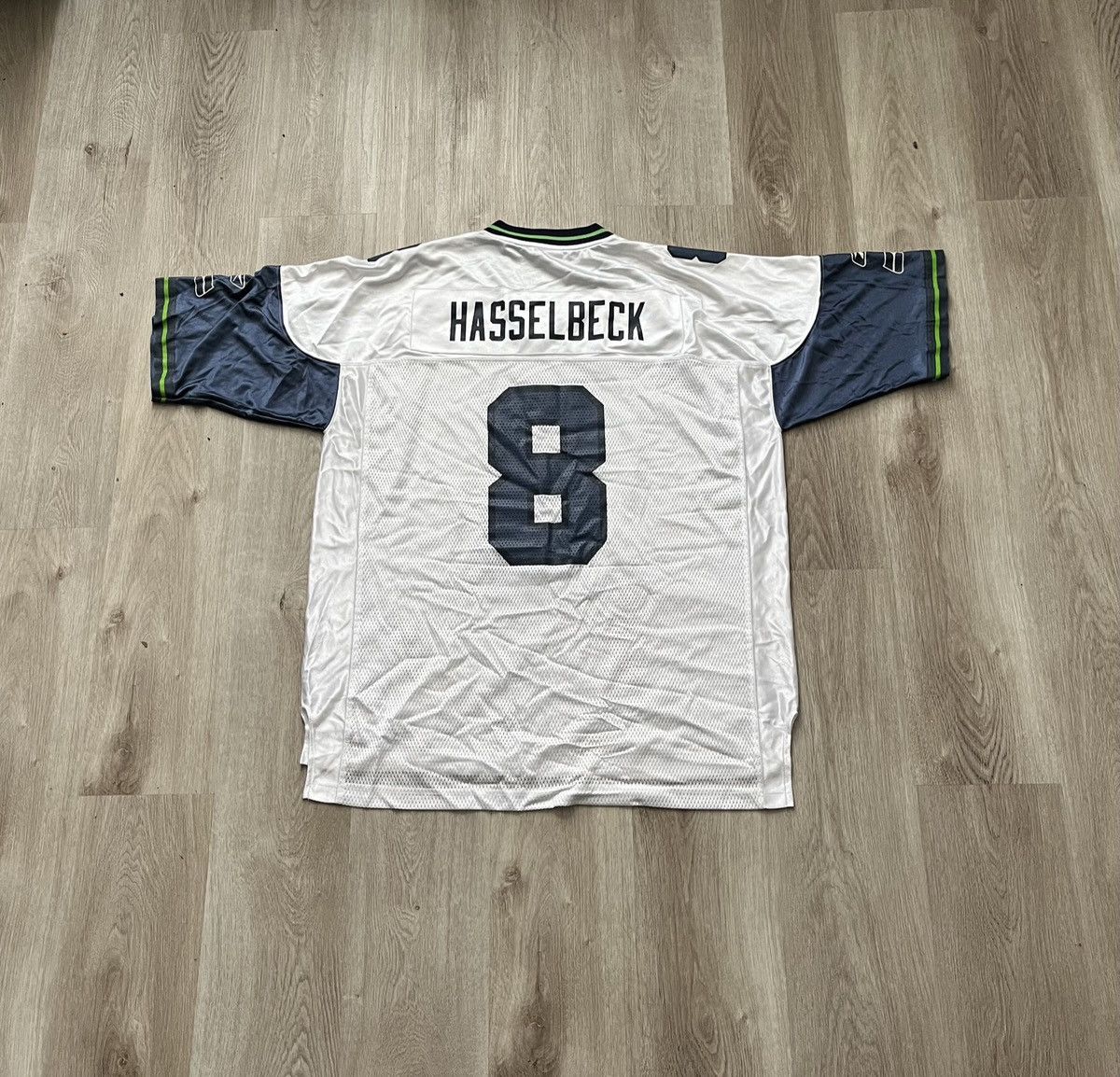 NFL Matt Hasselbeck ON FIELD Jersey Size US XL / EU 56 / 4 - 2 Thumbnail