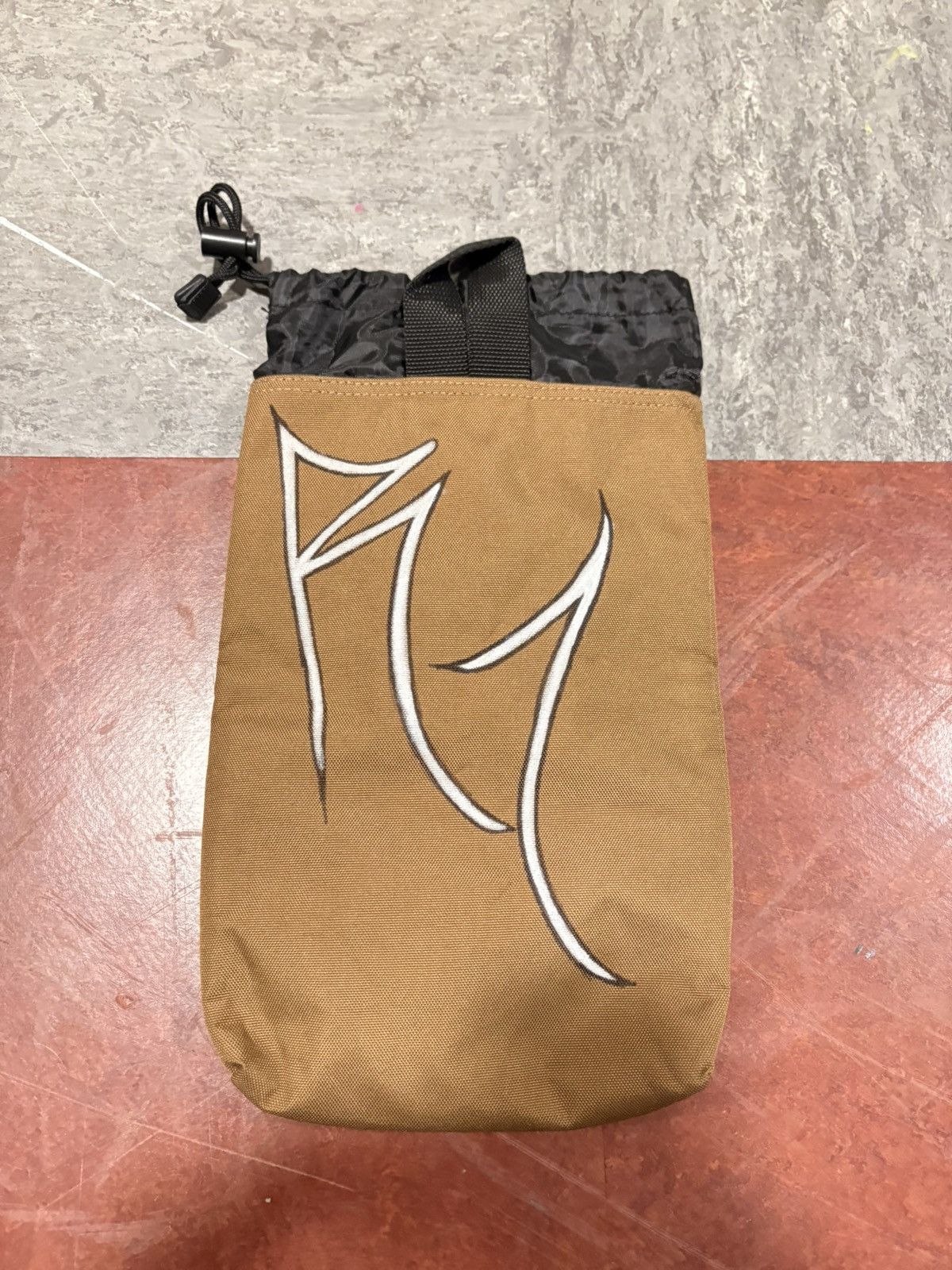 Carhartt R7PZI — 1/1 Custom Carhartt Canvas Bag. Size ONE SIZE - 3 Thumbnail