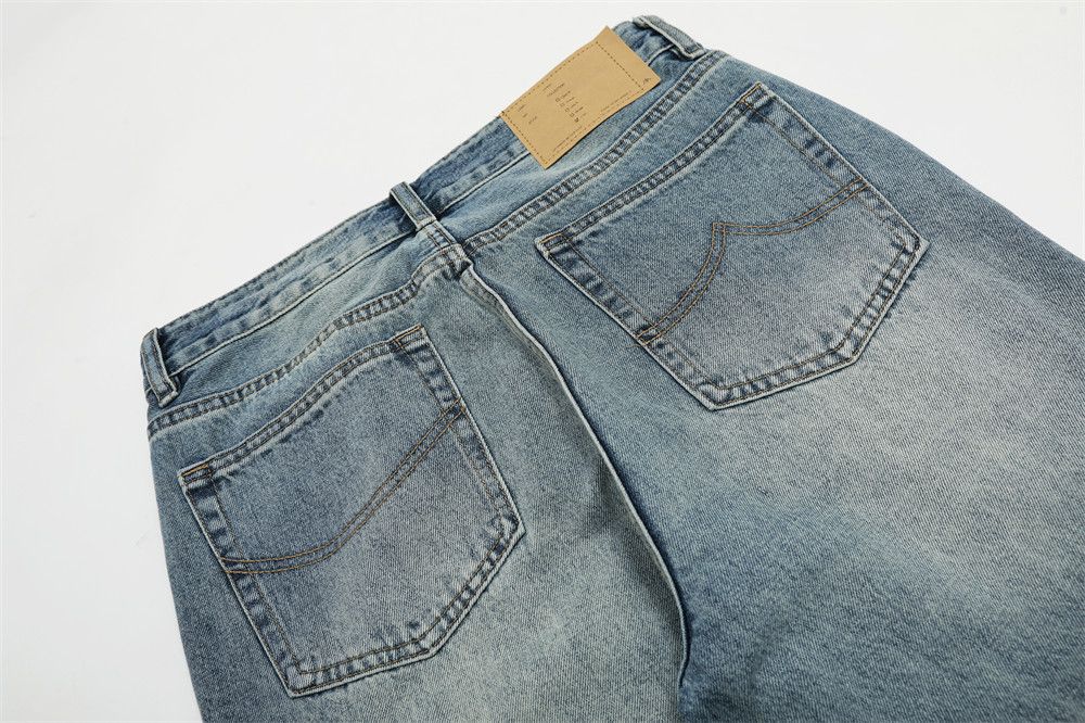 Vintage American-style distressed washed flared jeans for men Size US 32 / EU 48 - 4 Thumbnail