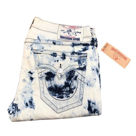 True Religion EXTREMELY RARE MISSPRINTED True Religion Jeans Size 38 Upsid Size US 38 / EU 54 - 1 Thumbnail