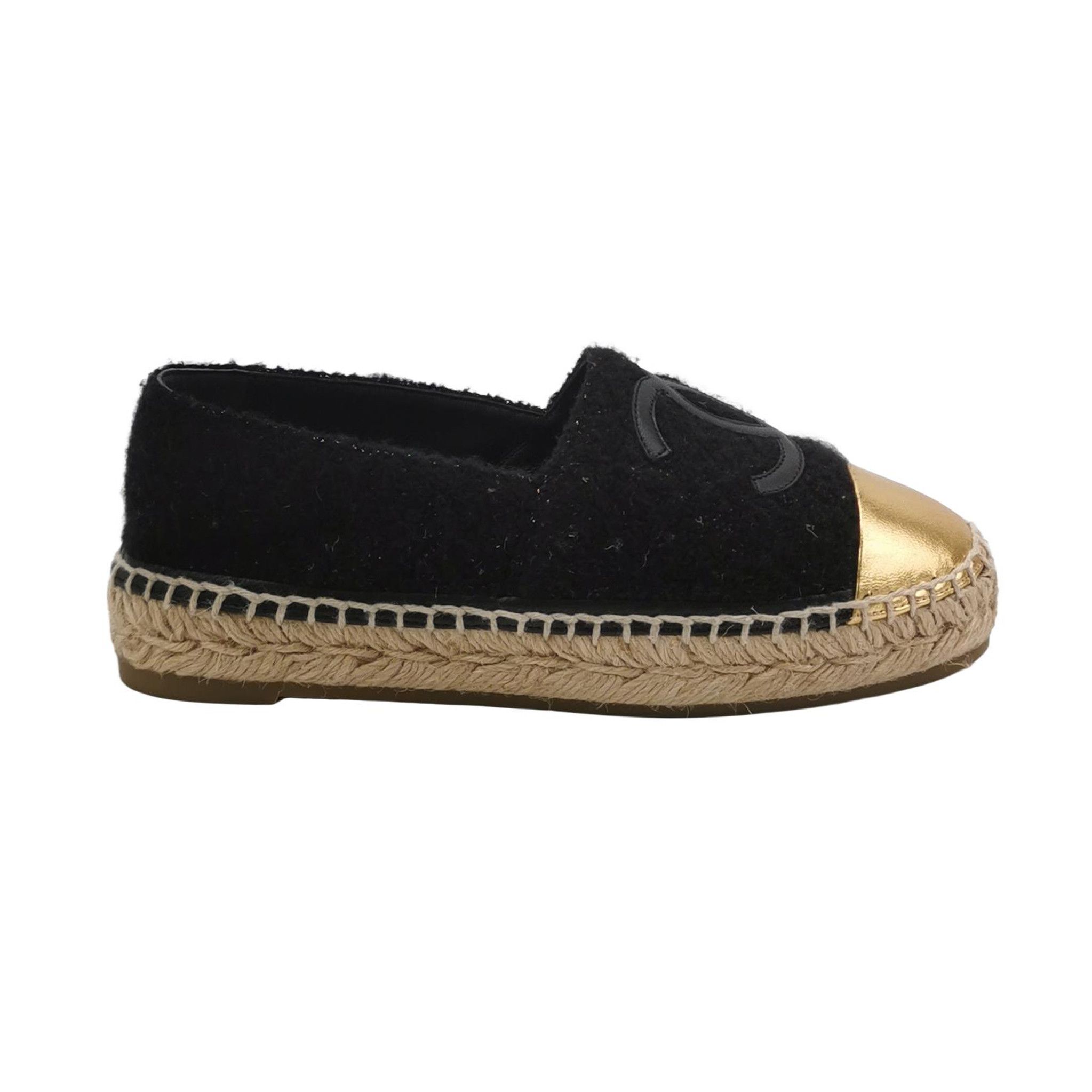 Chanel Chanel Women 5 Flats Size US 5 / IT 35 - 1 Thumbnail