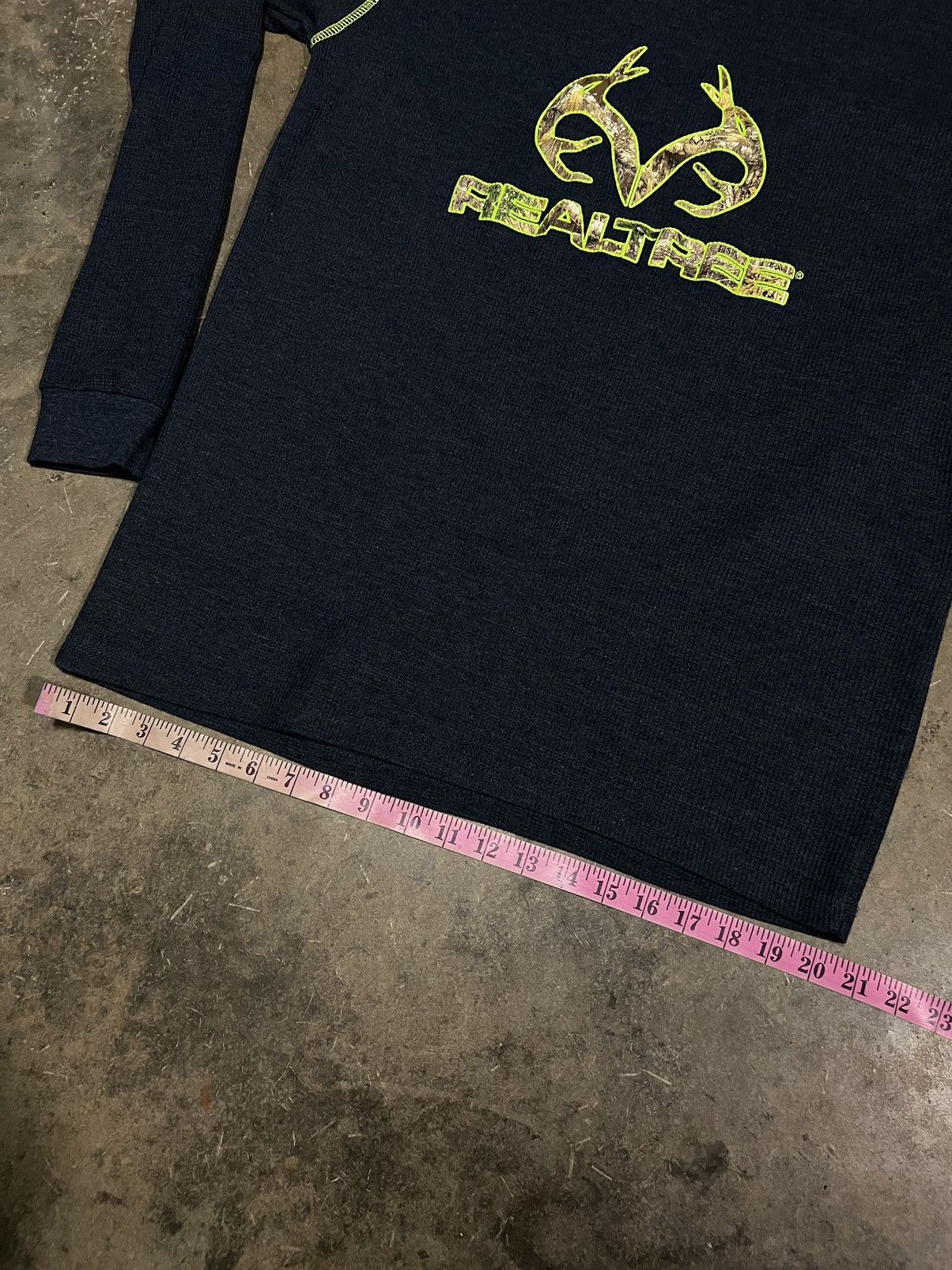 Realtree Sick Realtree Logo Long Sleeve Thermal Neon green Size US XL / EU 56 / 4 - 5 Thumbnail