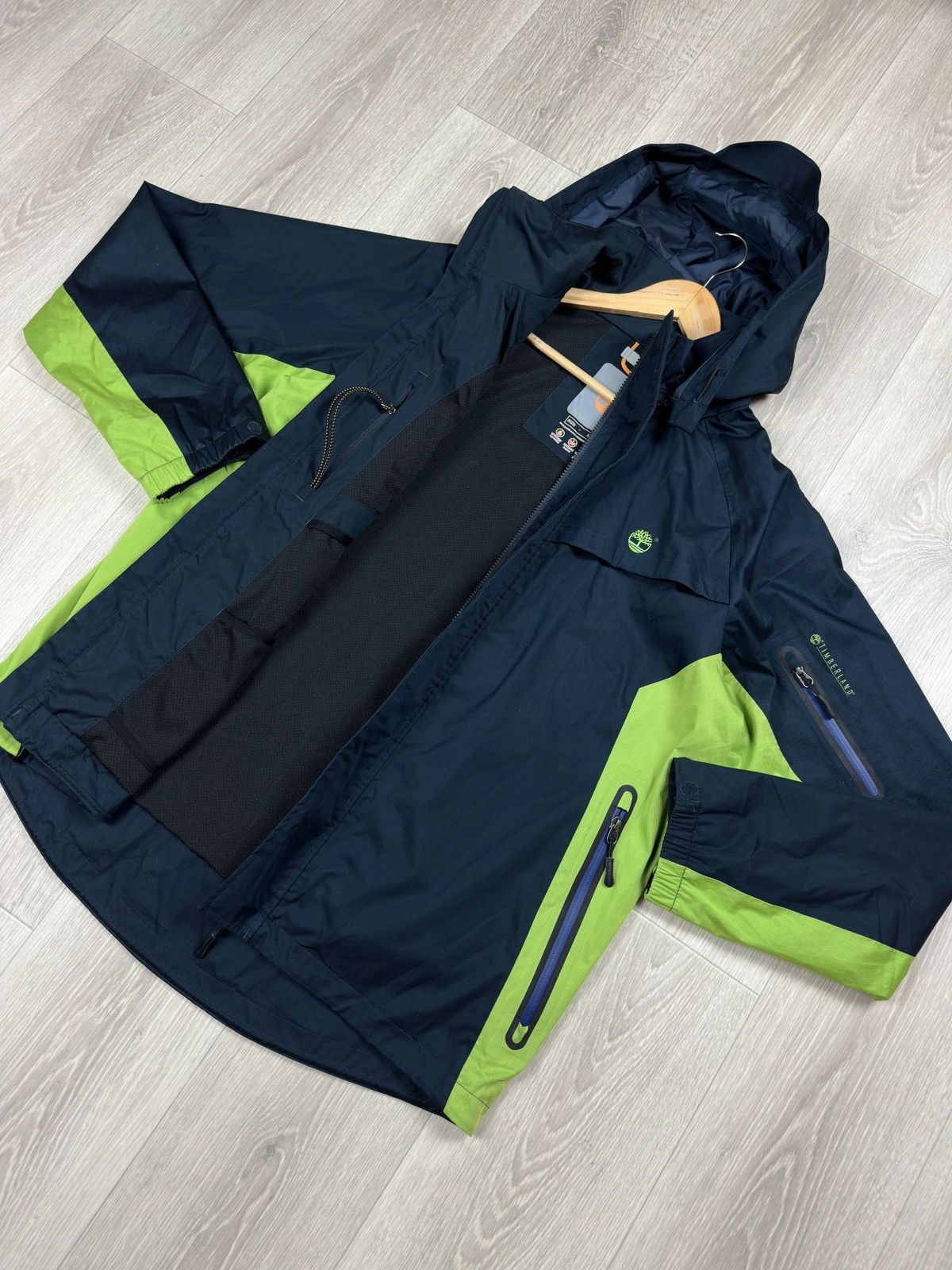 Timberland Timberland Windbreaker Rain Jacket Outdoor Size XL Size US XL / EU 56 / 4 - 8 Thumbnail