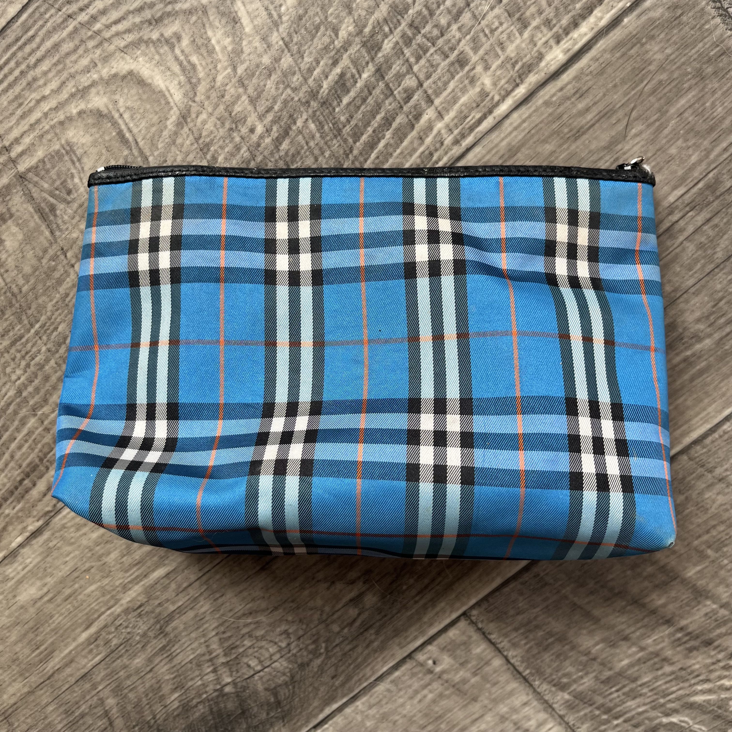 Burberry Burberry Nova Check Cosmetic Pouch Makeup Bag Travel Clutch Size ONE SIZE - 2 Thumbnail