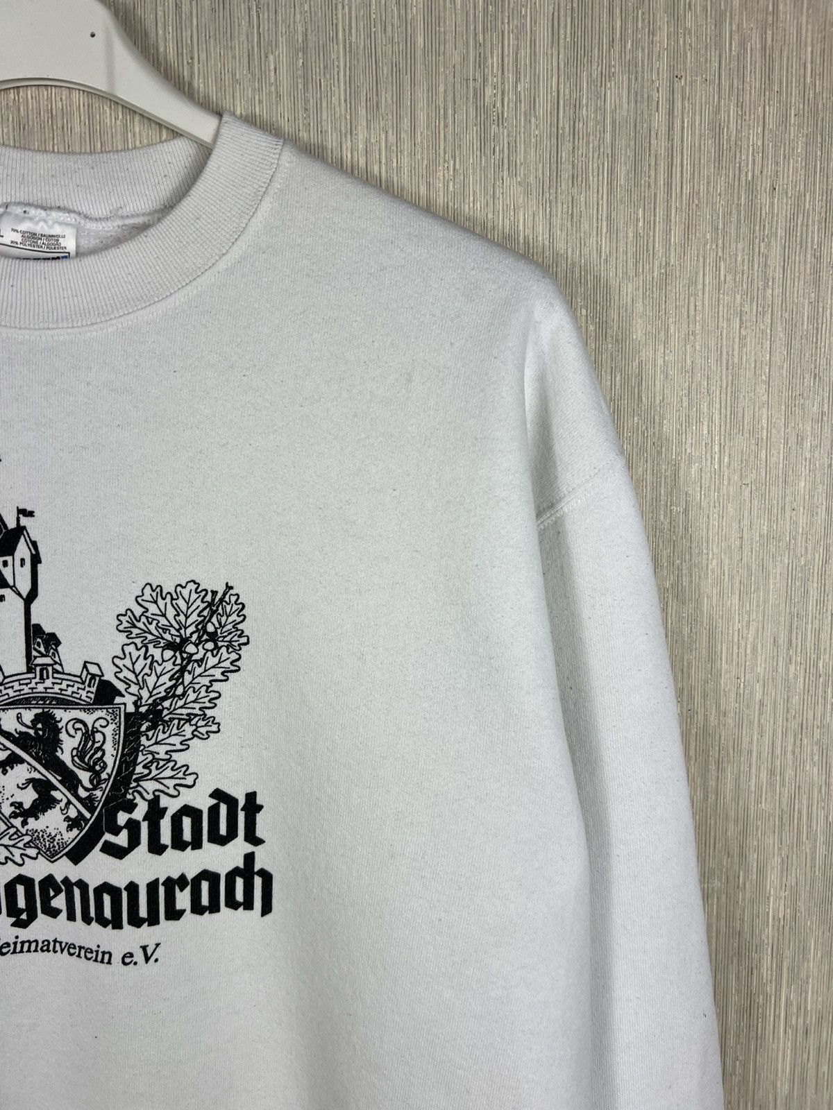 Vintage Vintage 90s castle history gothic screen stars sweatshirt Size US M / EU 48-50 / 2 - 4 Thumbnail