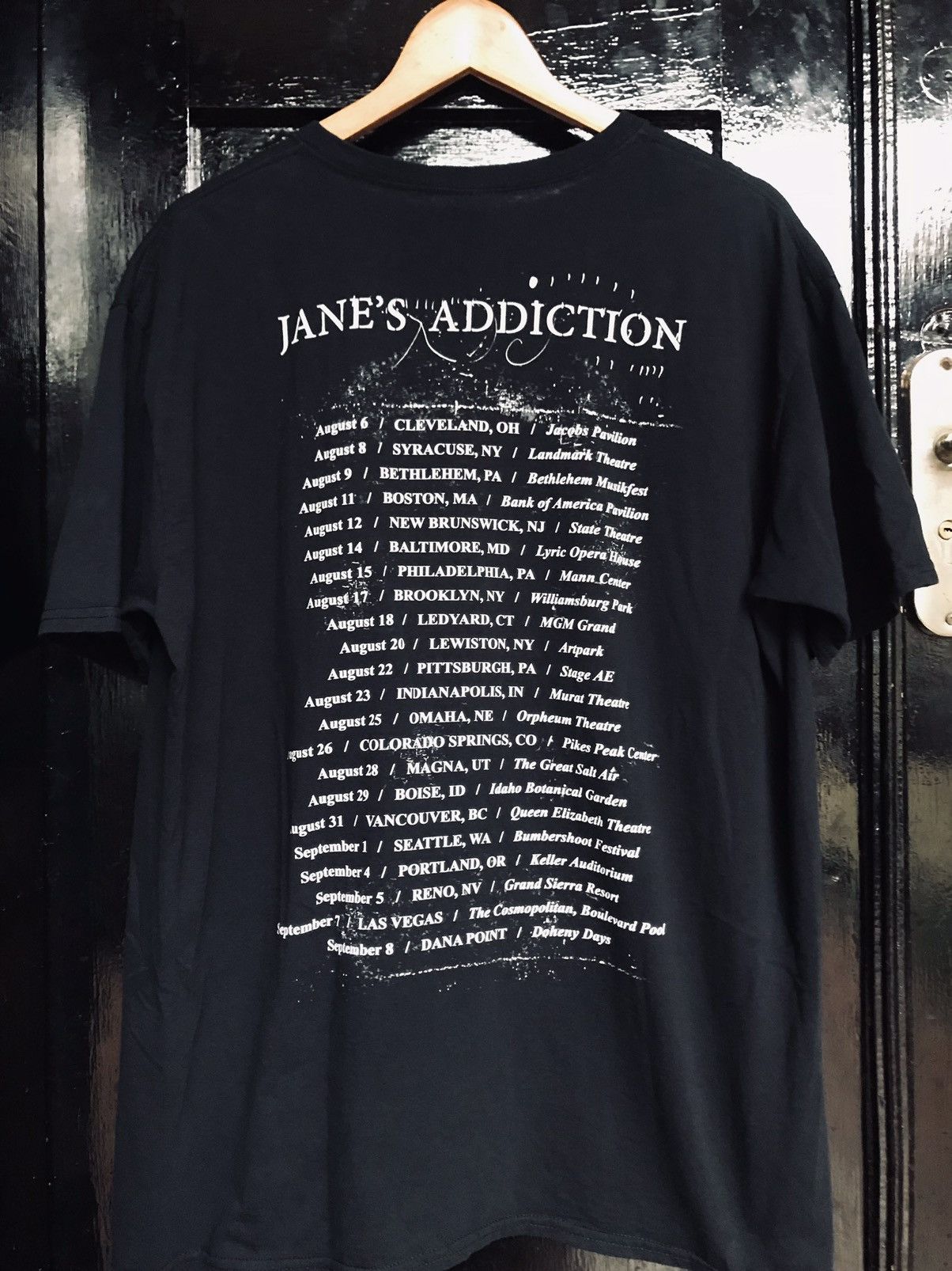 Band Tees Janes Addiction Y2K Tour Band T Shirt Size US XL / EU 56 / 4 - 9 Thumbnail